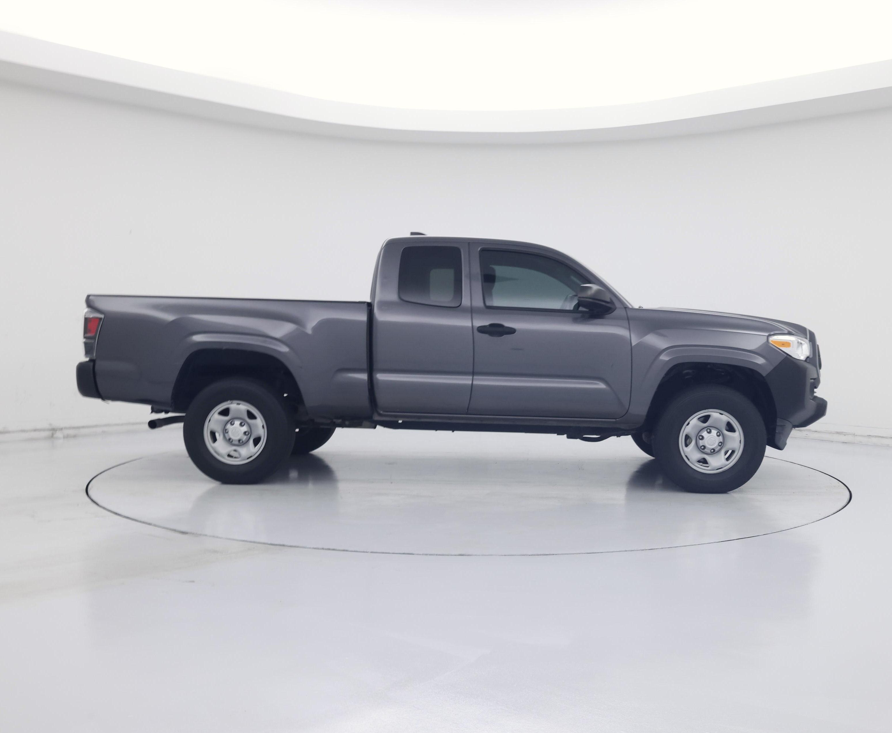 Thumbnail: 2023 Toyota Tacoma - 7