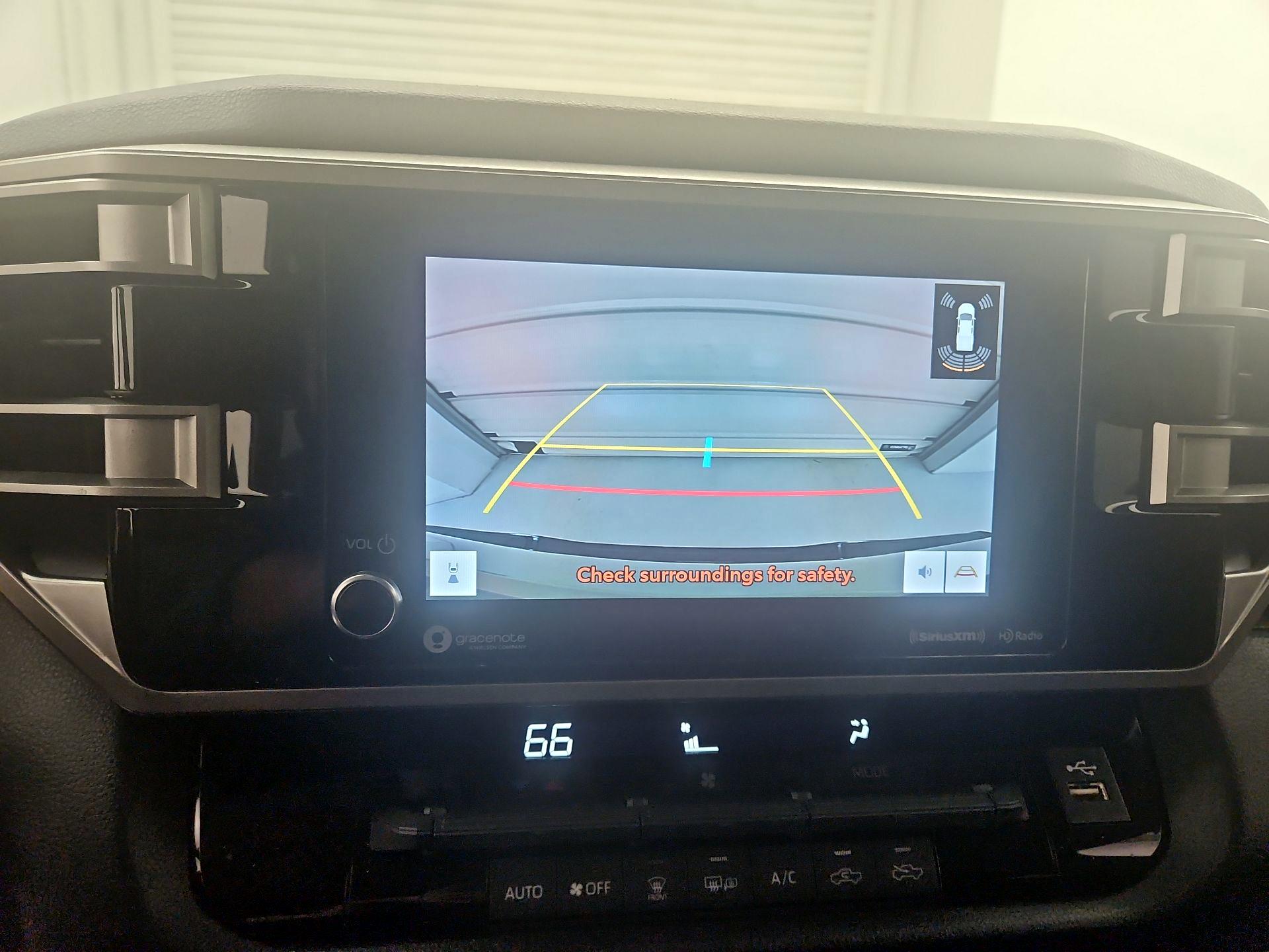 Thumbnail: 2022 Toyota Tundra - 14