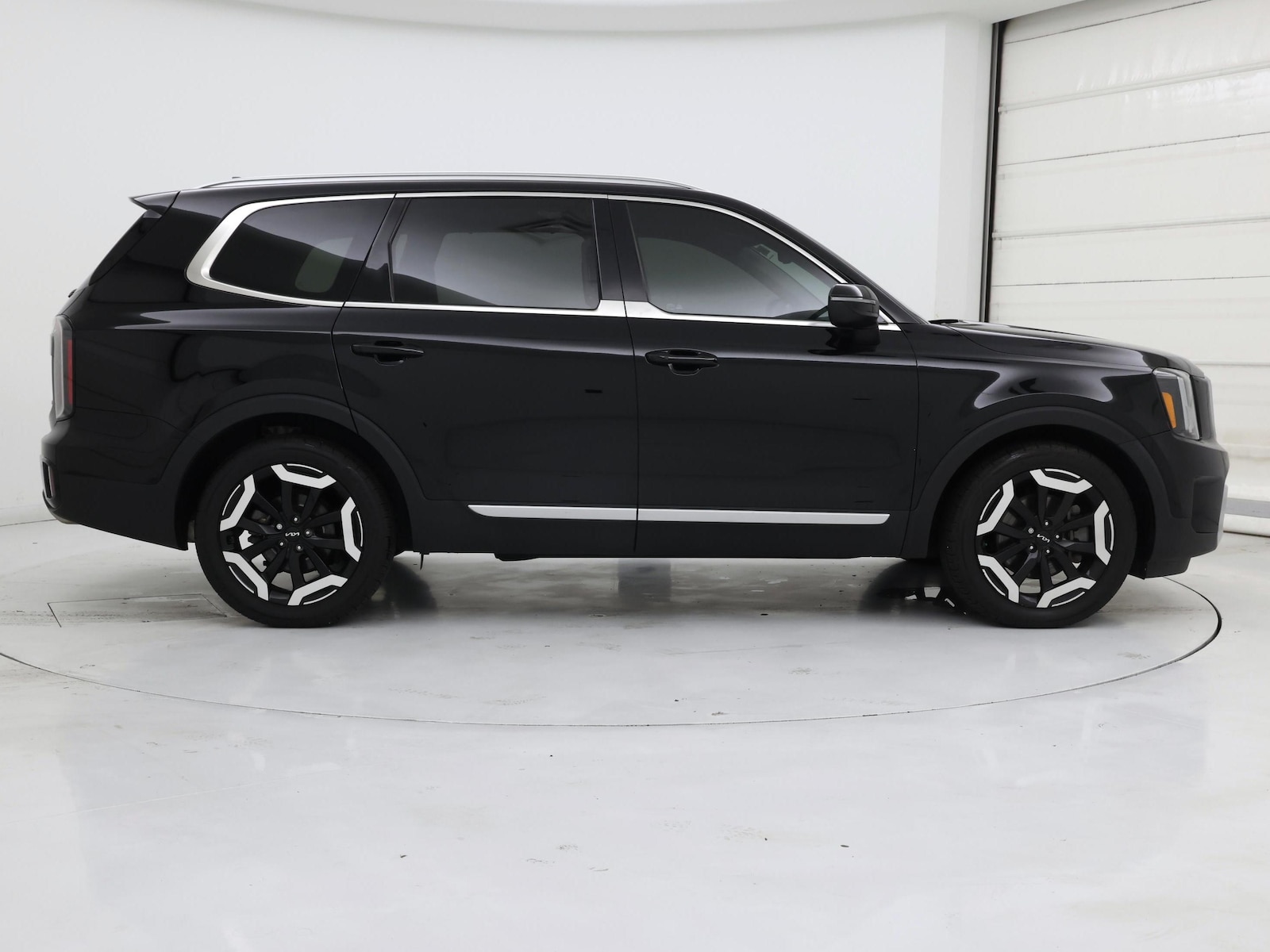 2023 Kia Telluride EX - Photo 8