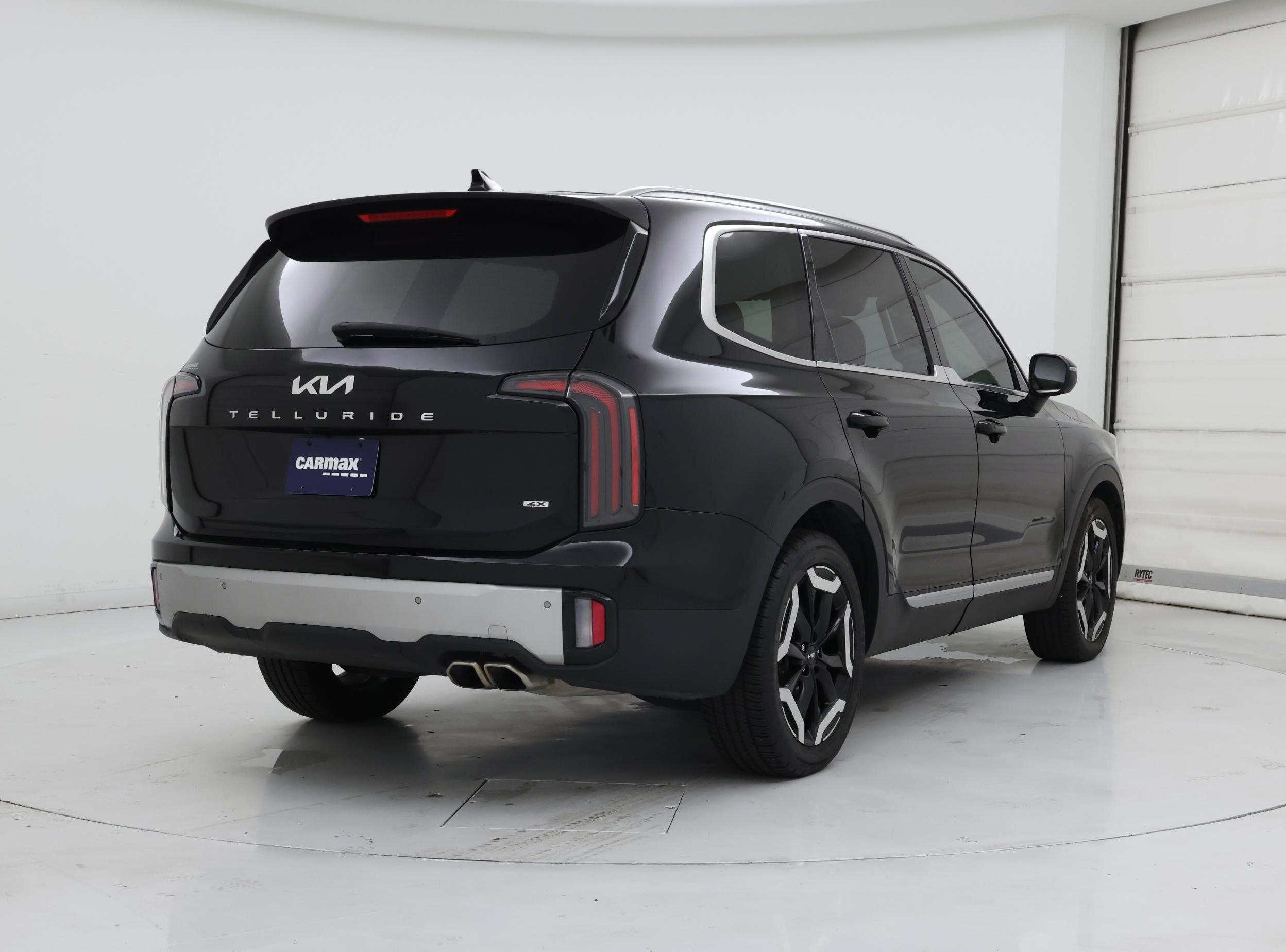 Thumbnail: 2023 Kia Telluride - 8