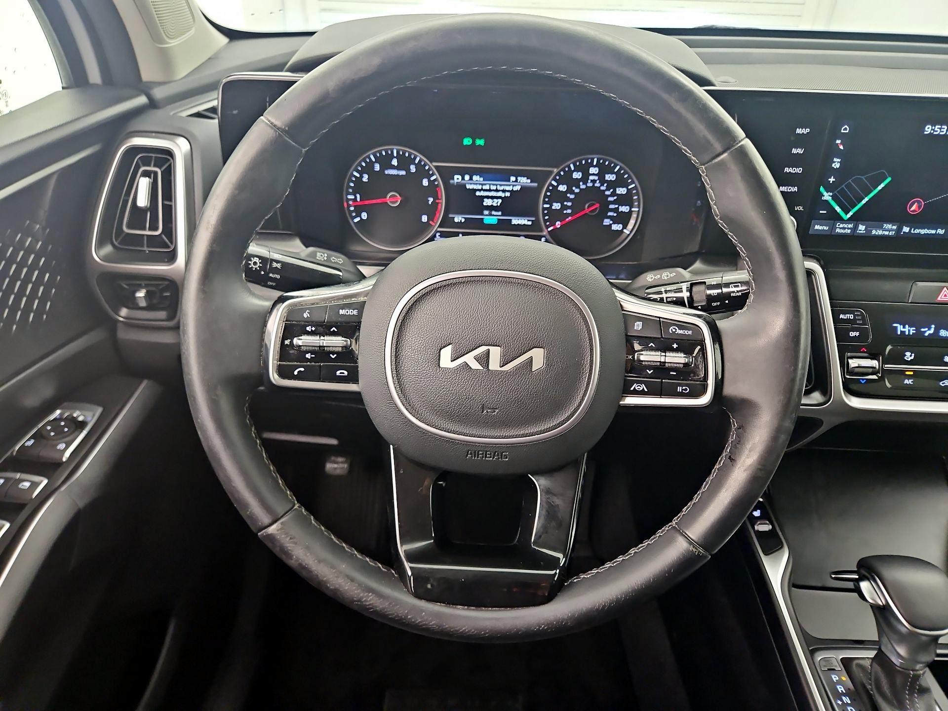 Thumbnail: 2023 Kia Sorento - 10