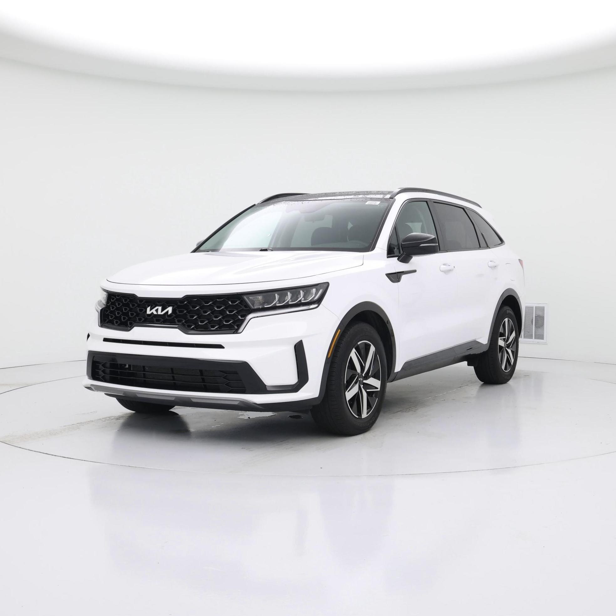 Thumbnail: 2023 Kia Sorento - 4
