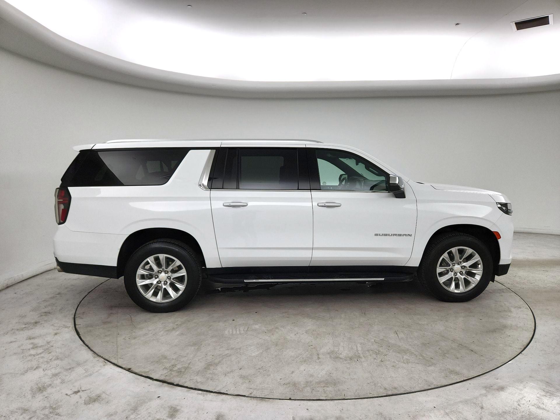 Thumbnail: 2023 Chevrolet Suburban - 4