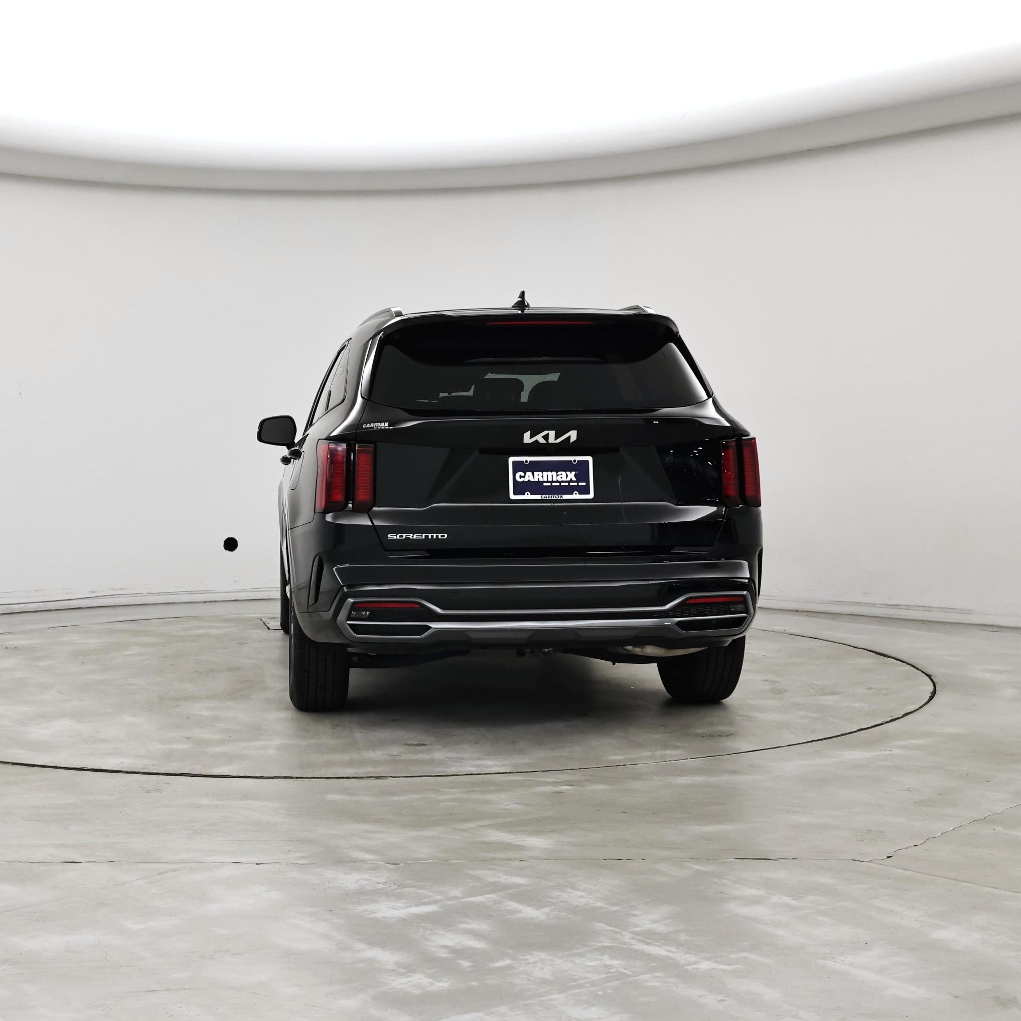 Thumbnail: 2023 Kia Sorento - 6