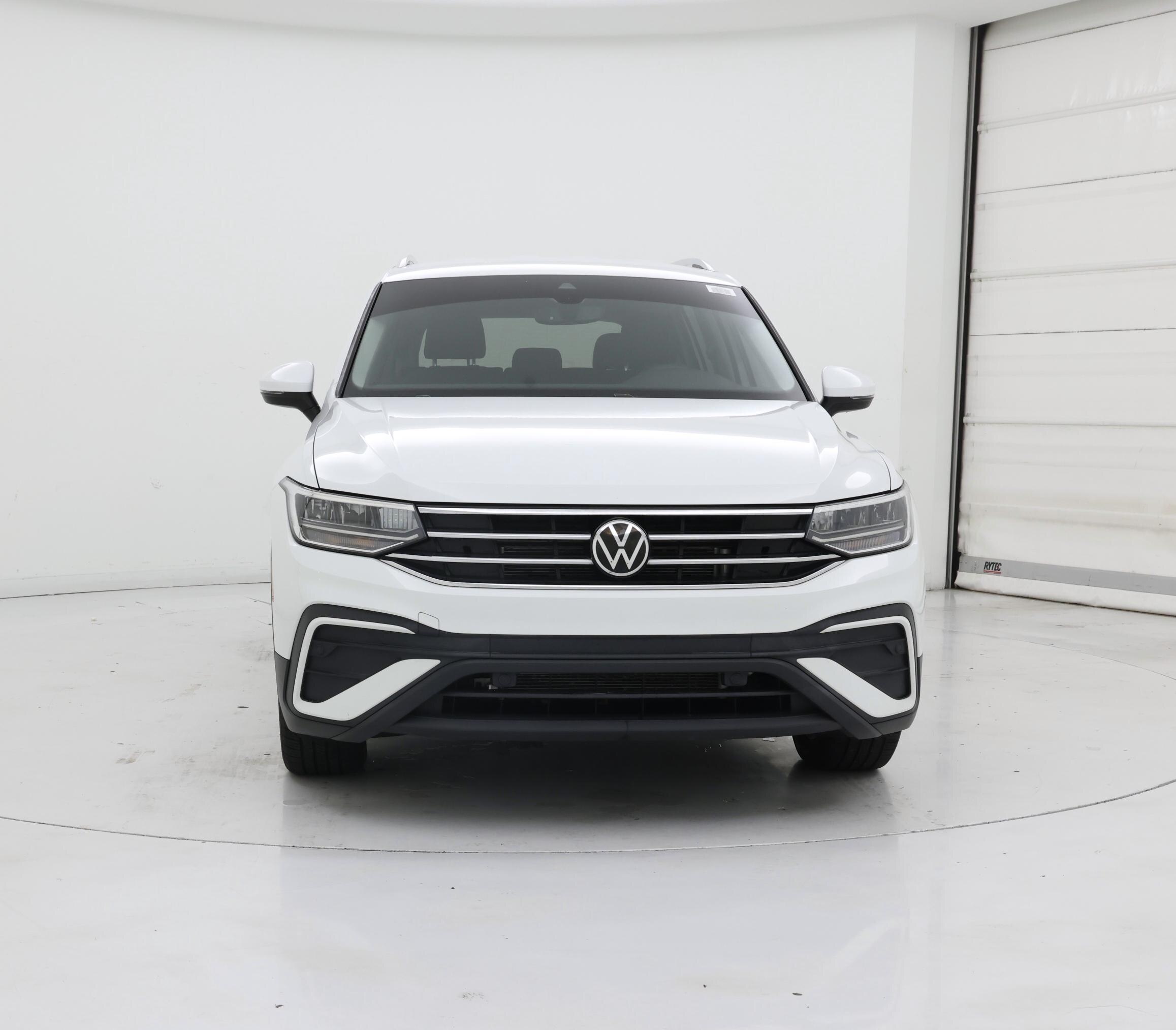 Thumbnail: 2022 Volkswagen Tiguan - 5
