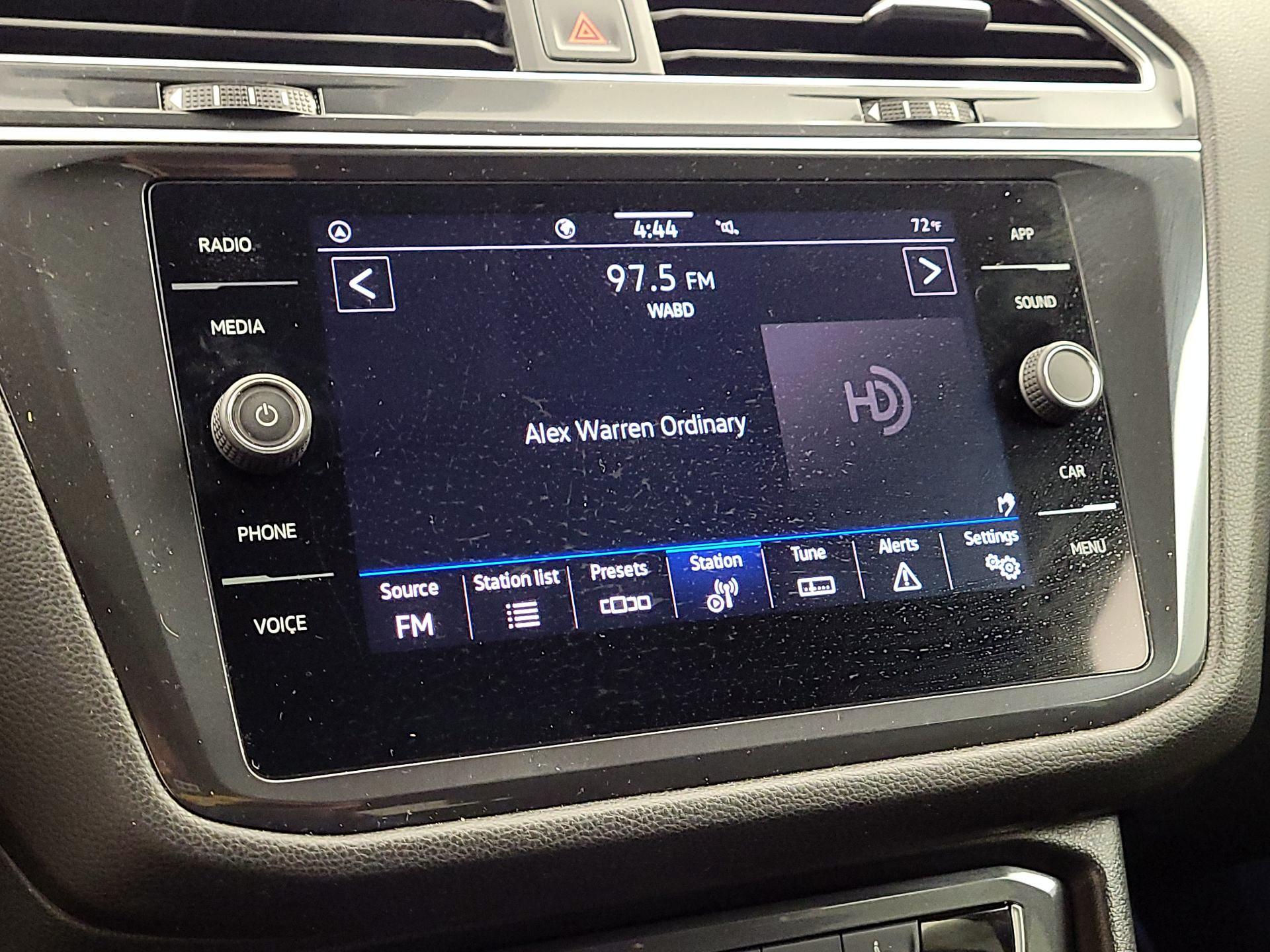 Thumbnail: 2024 Volkswagen Tiguan - 15