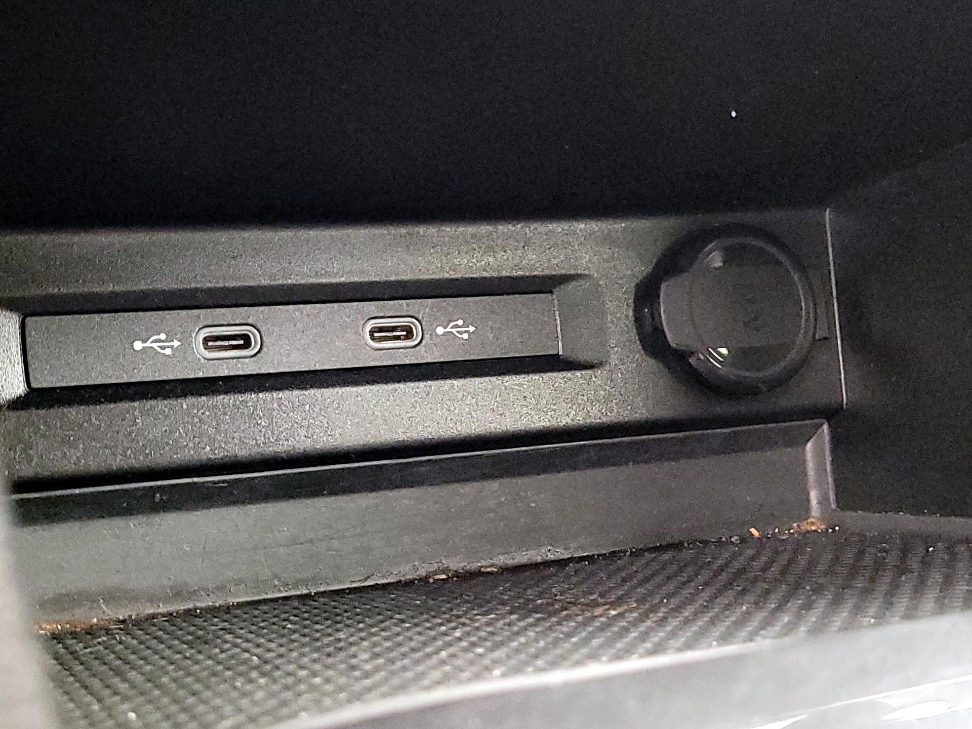 Thumbnail: 2024 Volkswagen Tiguan - 18