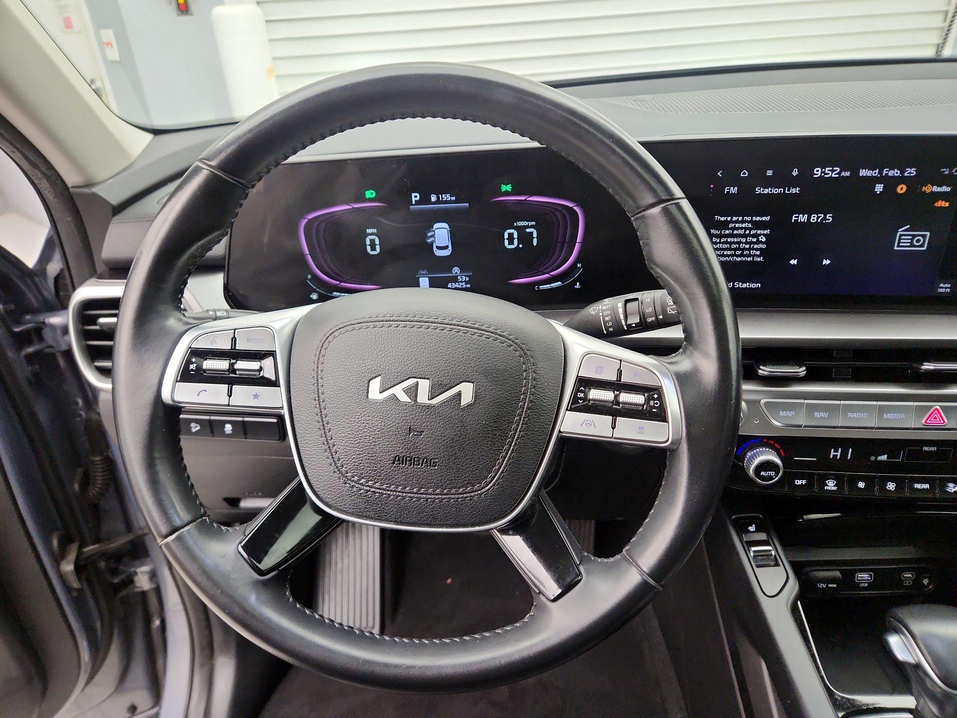 Thumbnail: 2023 Kia Telluride - 10