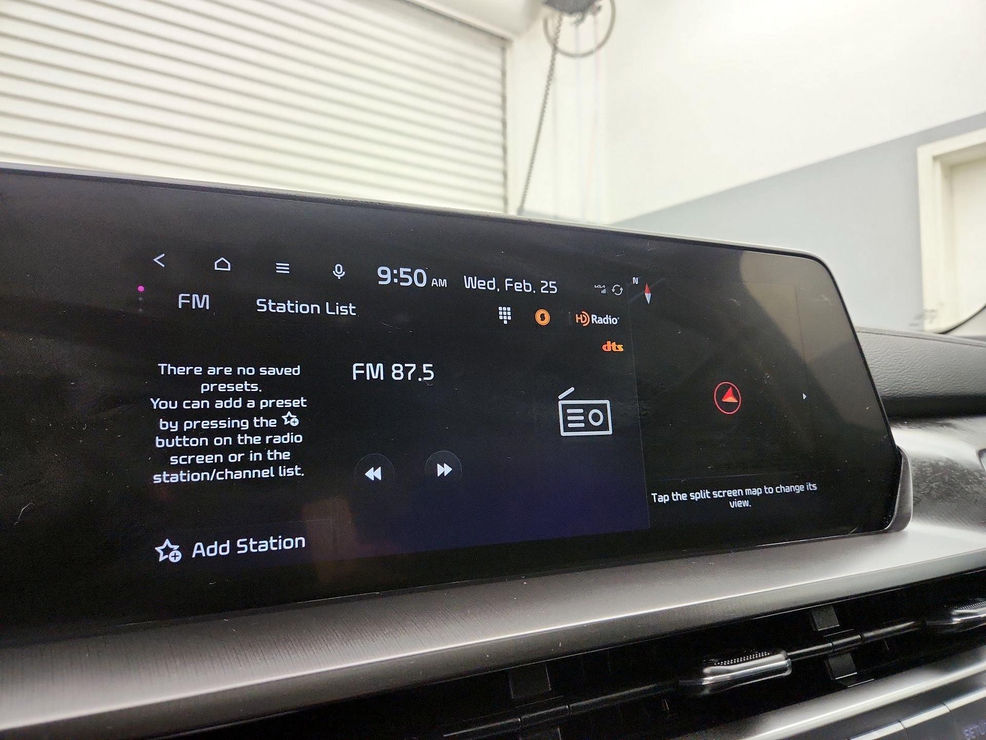 Thumbnail: 2023 Kia Telluride - 16