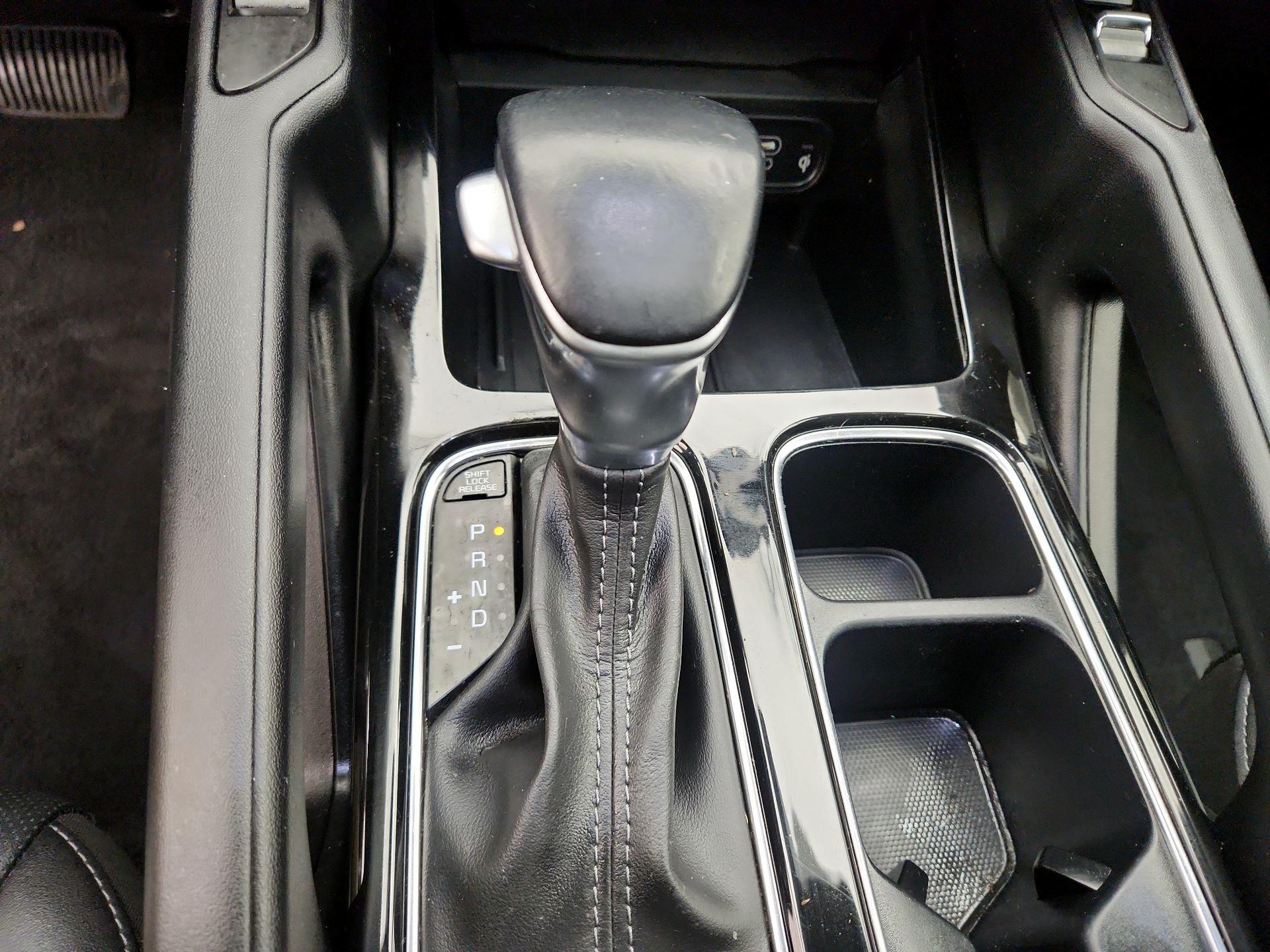 Thumbnail: 2023 Kia Telluride - 18