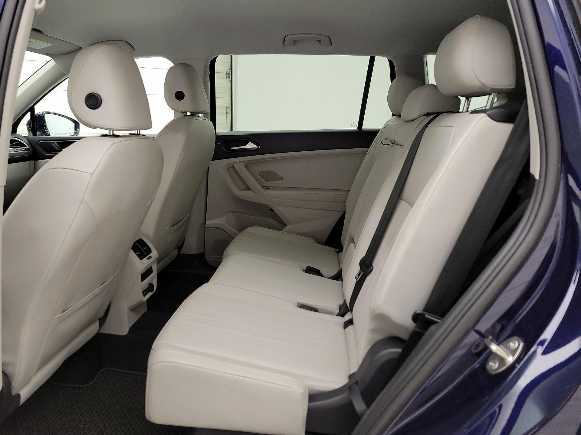 Thumbnail: 2023 Volkswagen Tiguan - 19