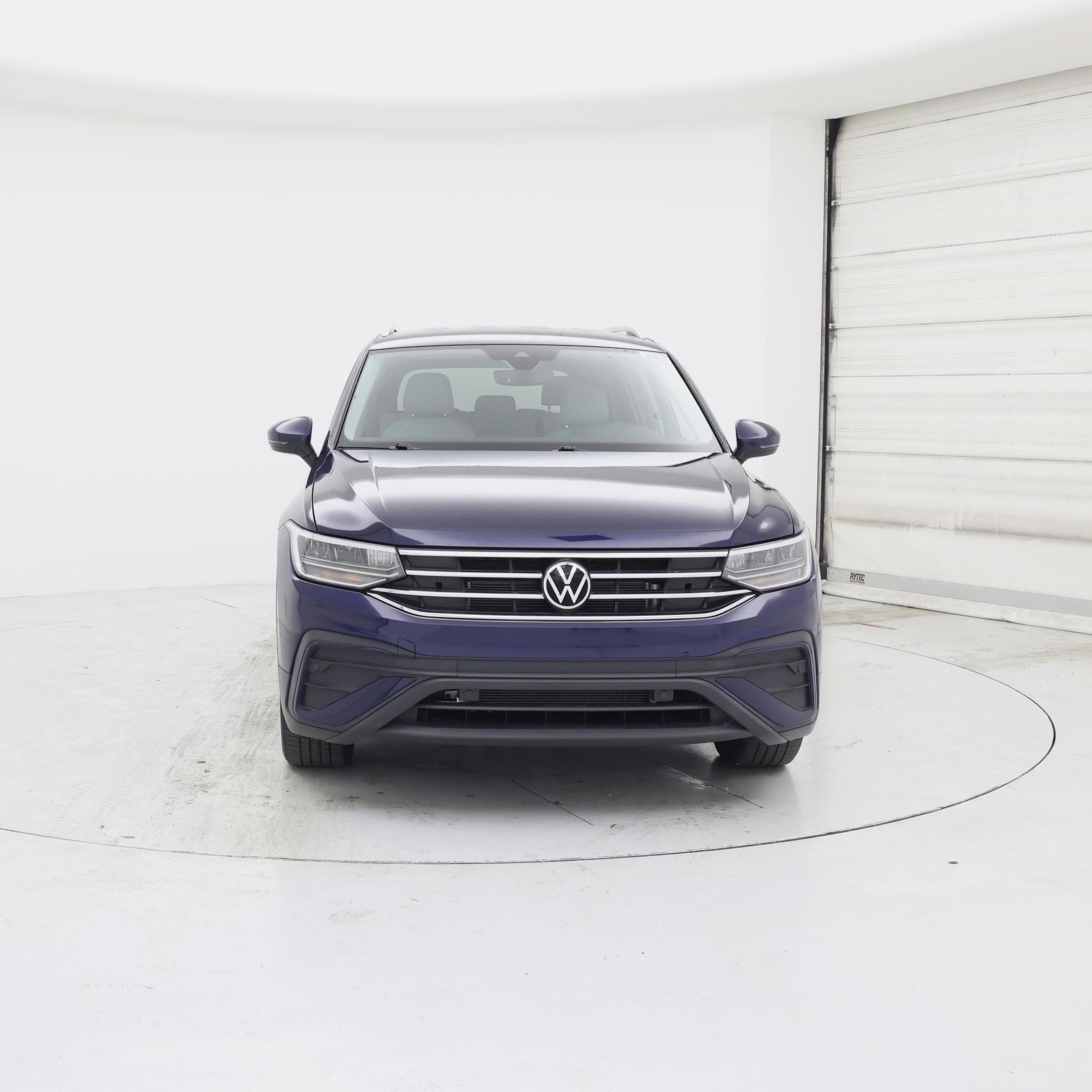 Thumbnail: 2023 Volkswagen Tiguan - 5