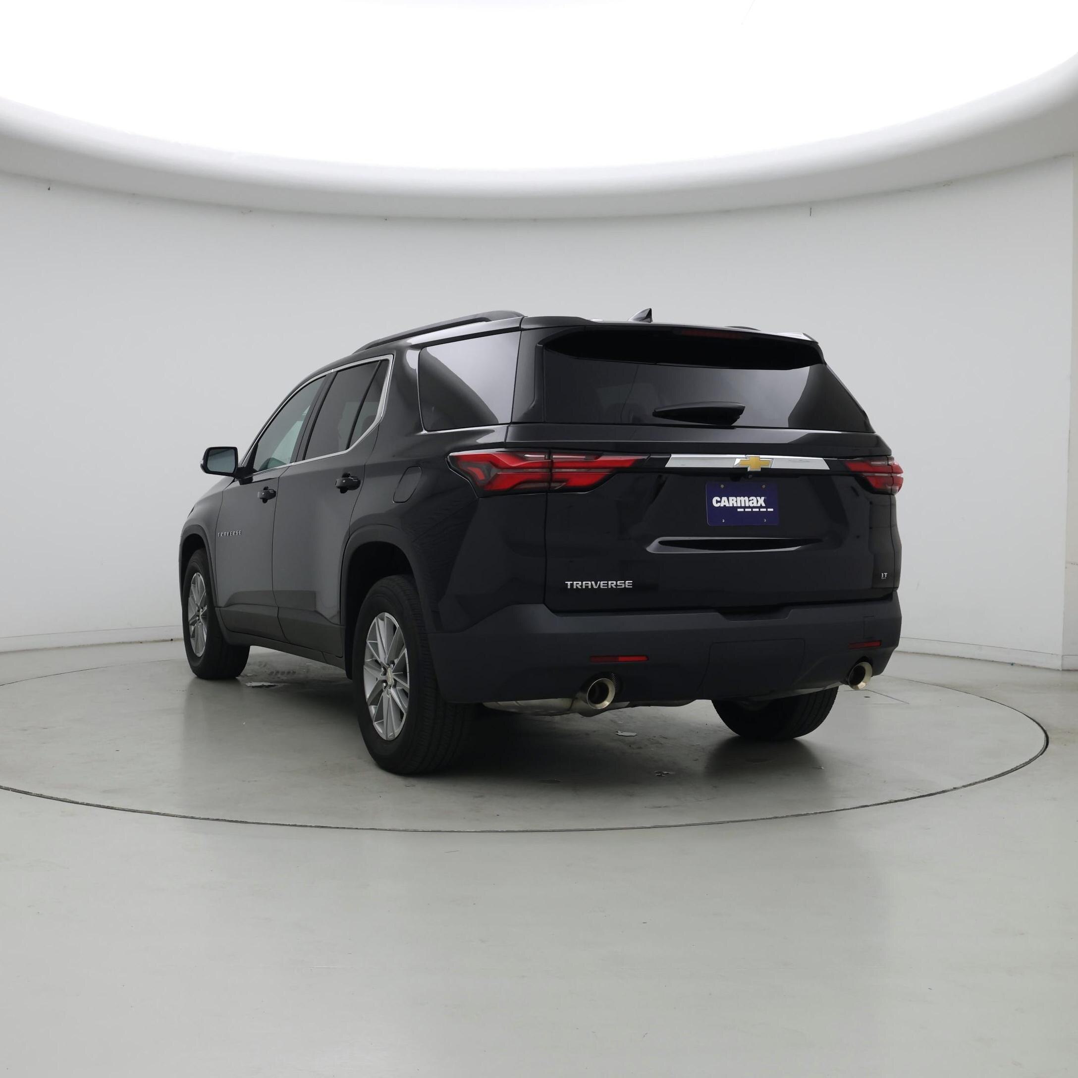 Thumbnail: 2023 Chevrolet Traverse - 2