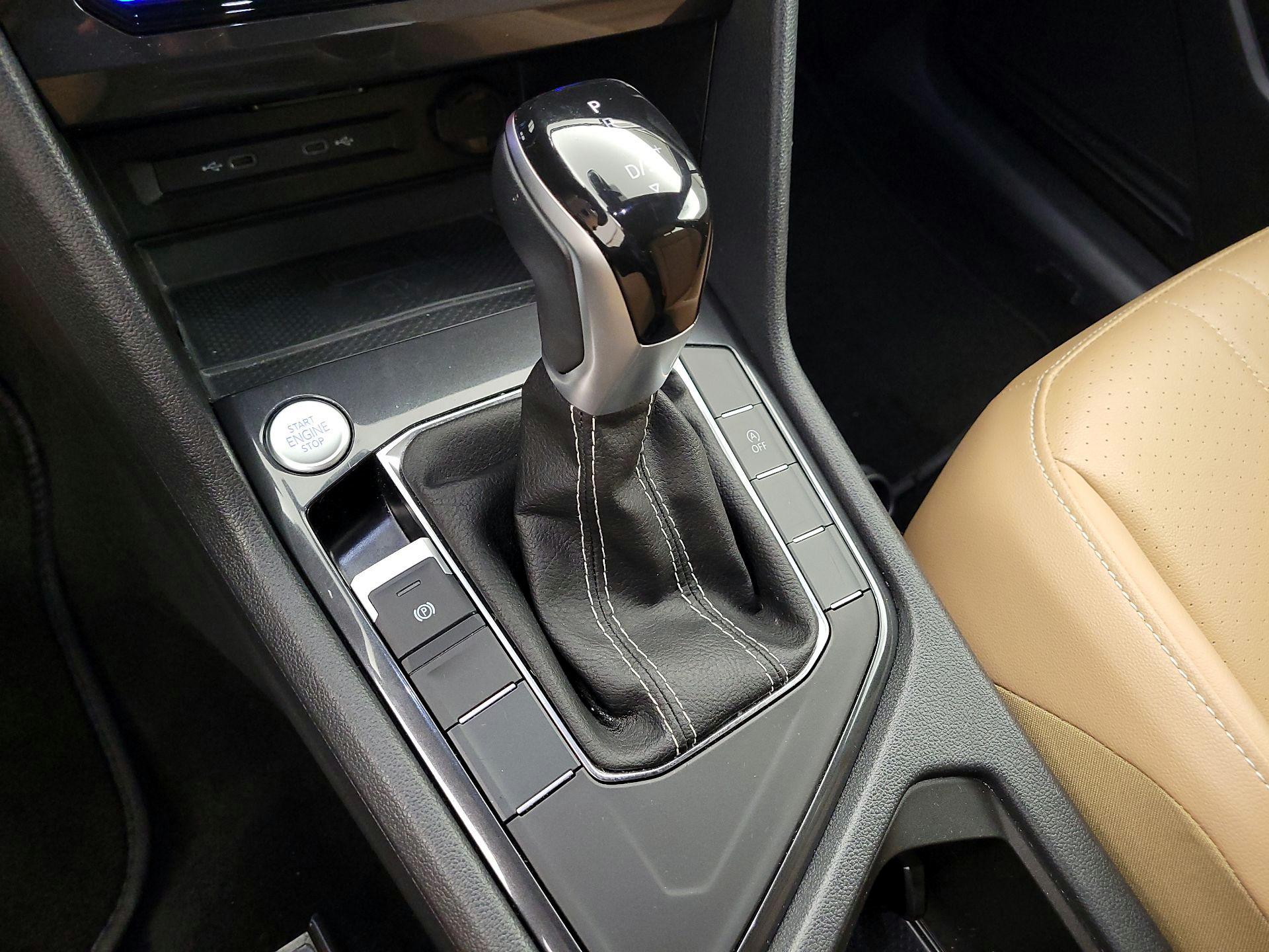 Thumbnail: 2024 Volkswagen Tiguan - 17