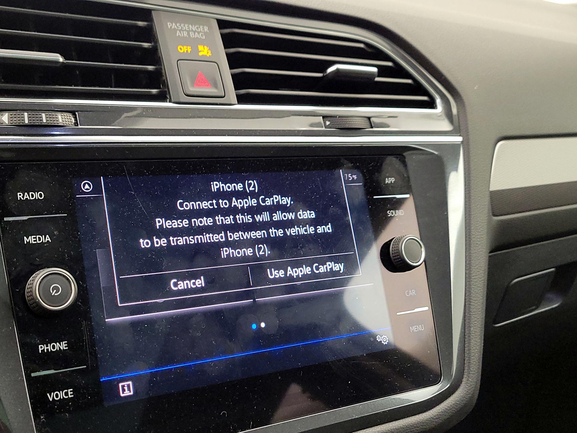 Thumbnail: 2023 Volkswagen Tiguan - 15