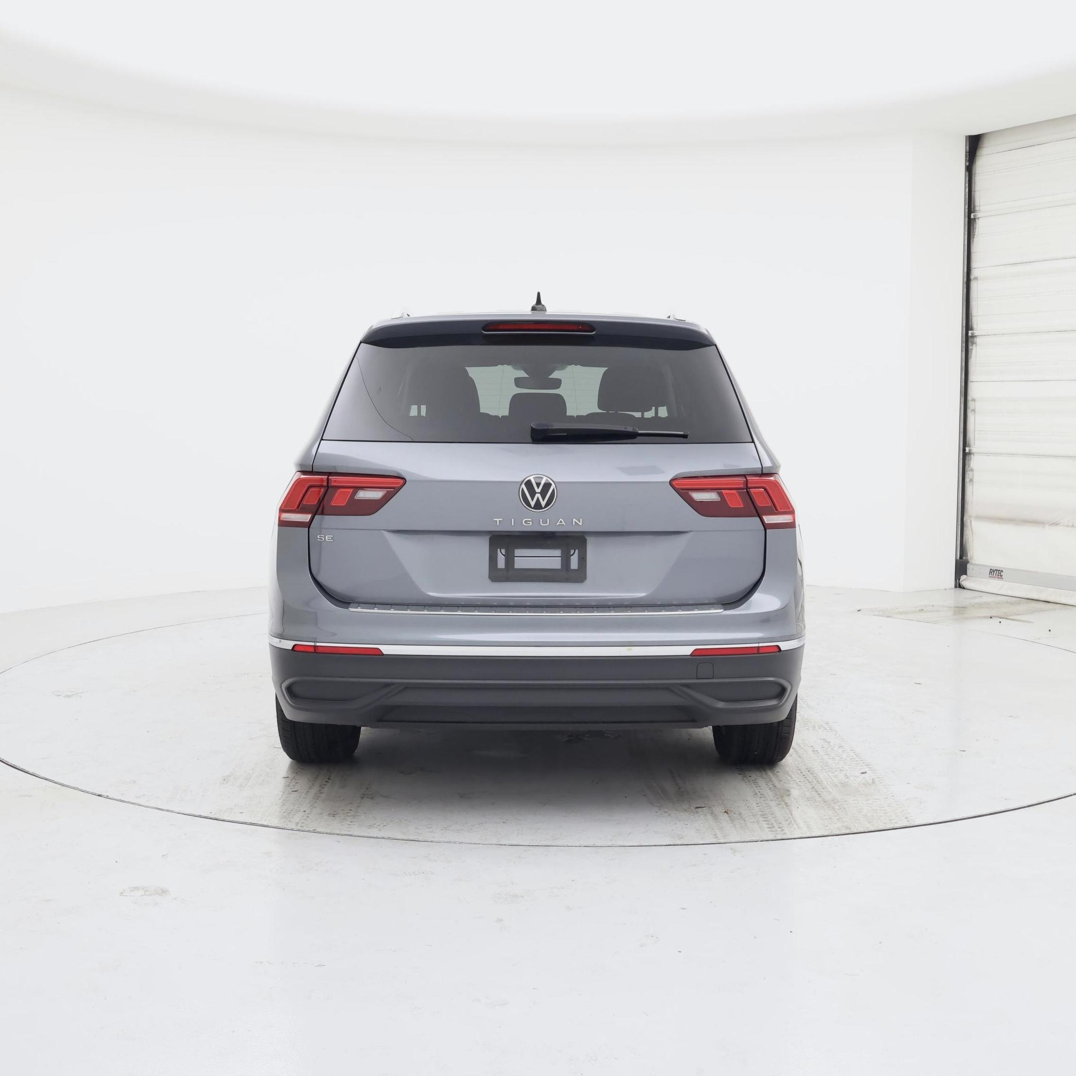 Thumbnail: 2023 Volkswagen Tiguan - 6