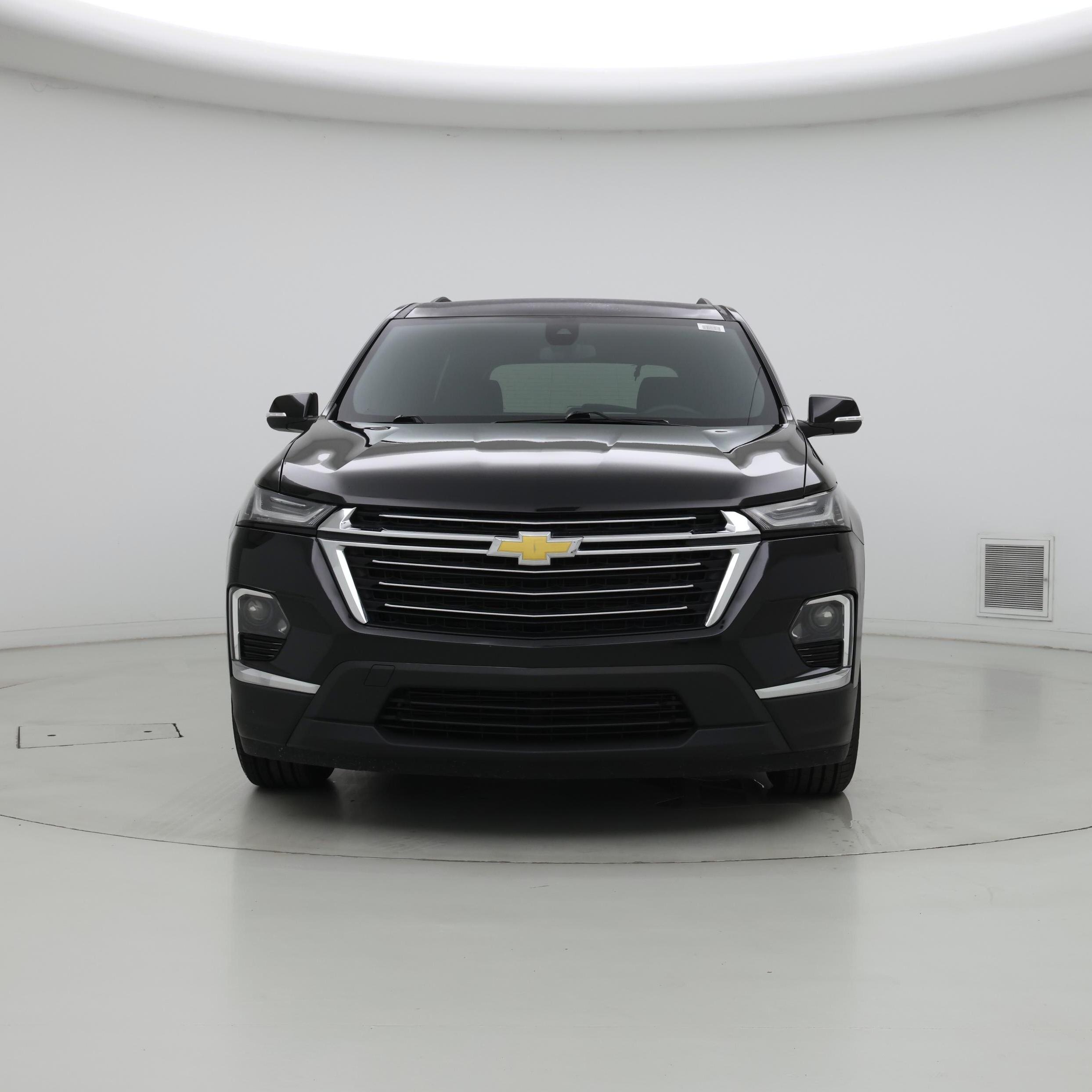 Thumbnail: 2023 Chevrolet Traverse - 5