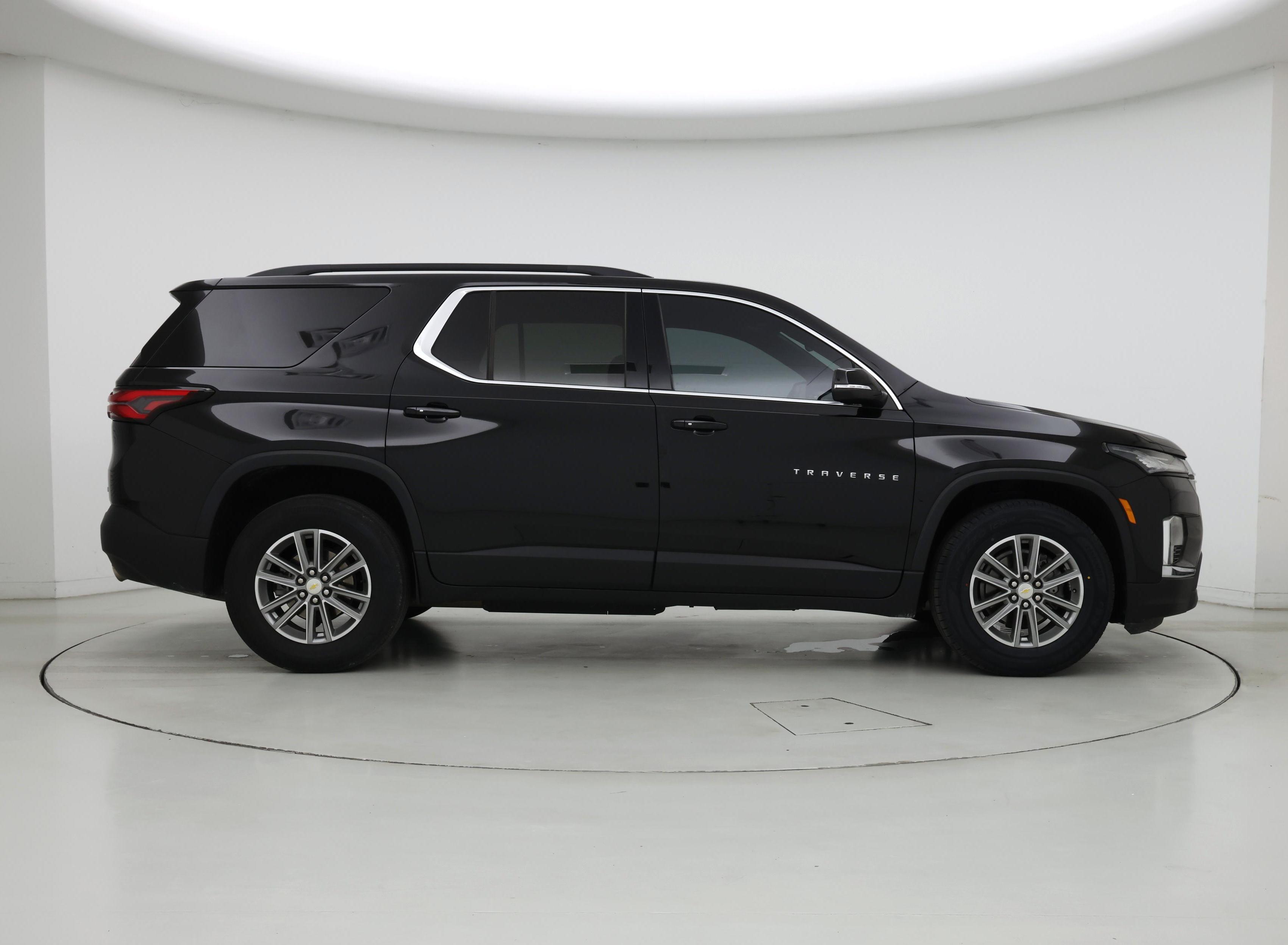 Thumbnail: 2023 Chevrolet Traverse - 7