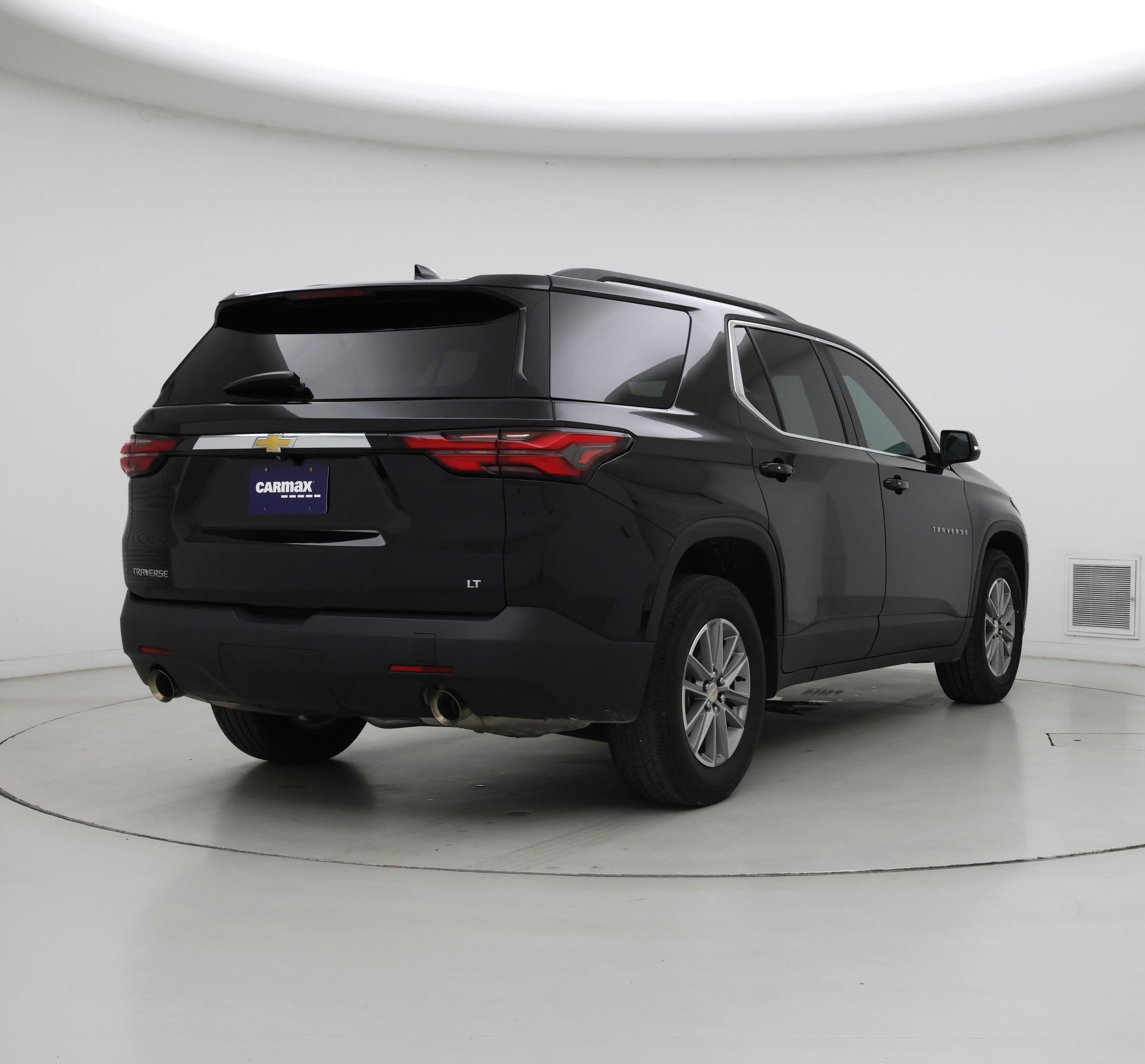Thumbnail: 2023 Chevrolet Traverse - 8