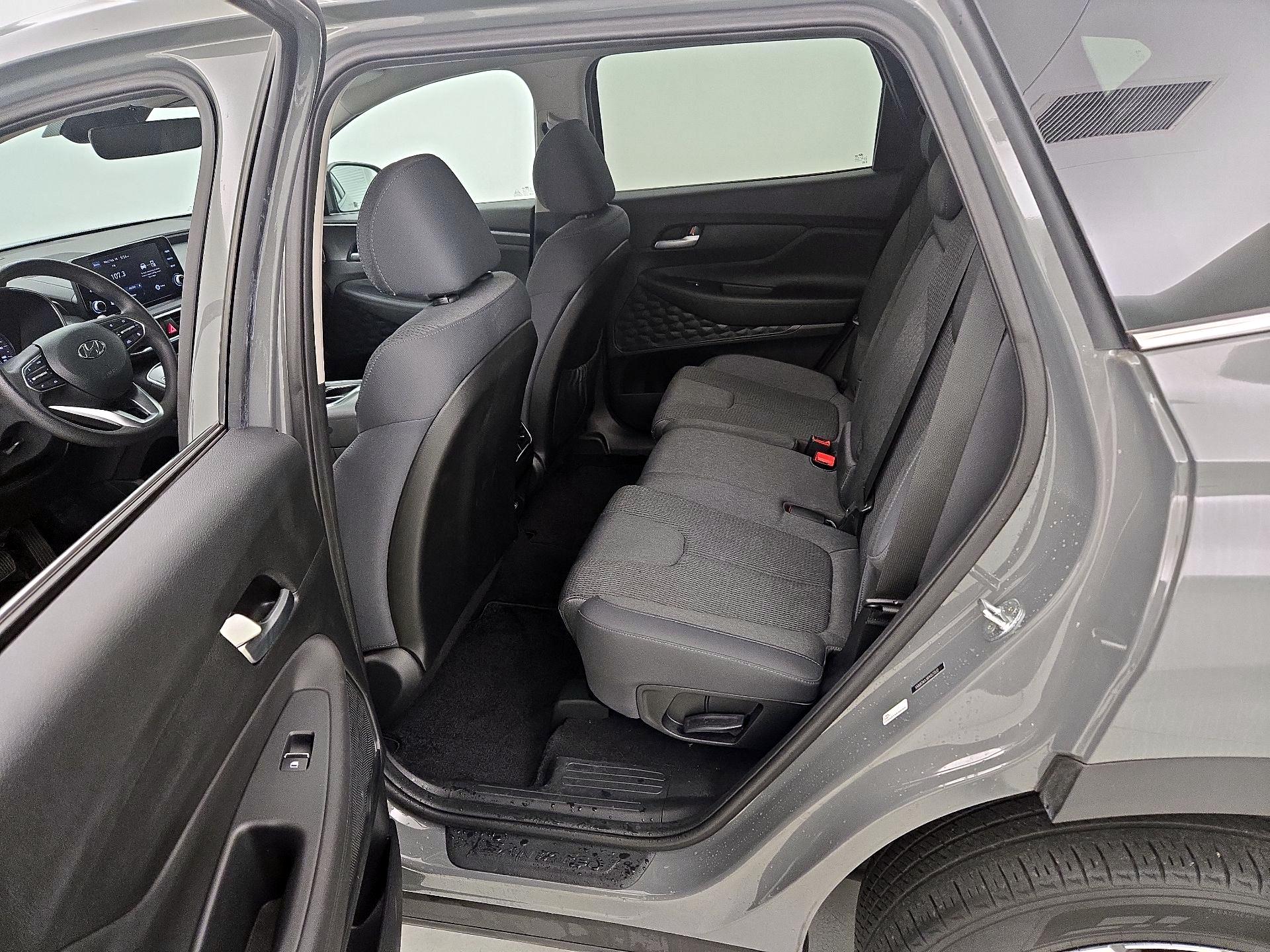 Thumbnail: 2023 Hyundai Santa Fe - 19