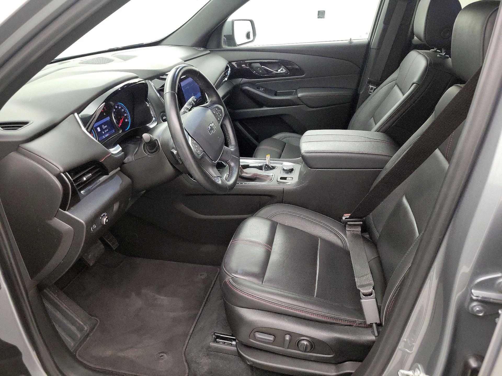 Thumbnail: 2023 Chevrolet Traverse - 11