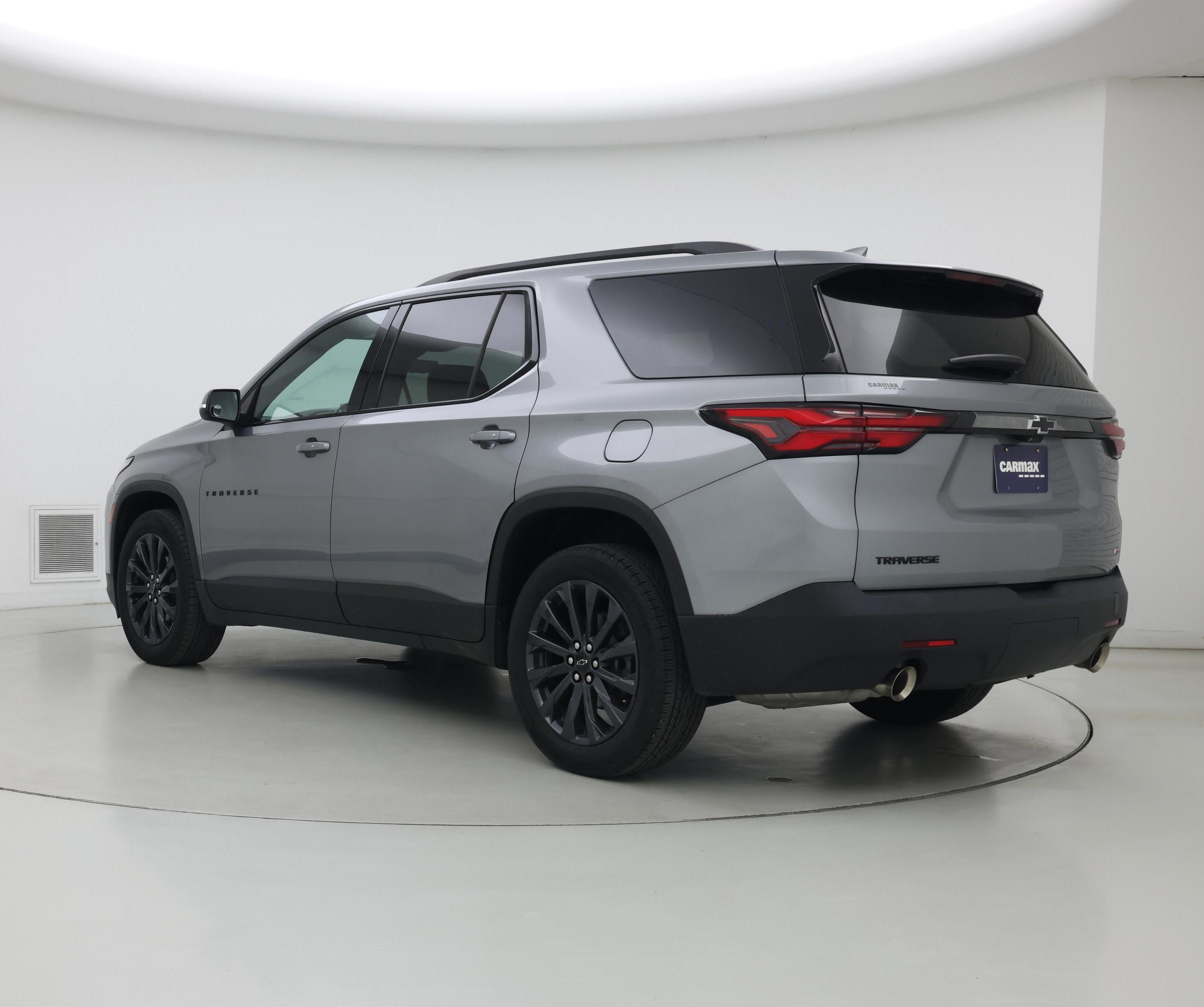 Thumbnail: 2023 Chevrolet Traverse - 2
