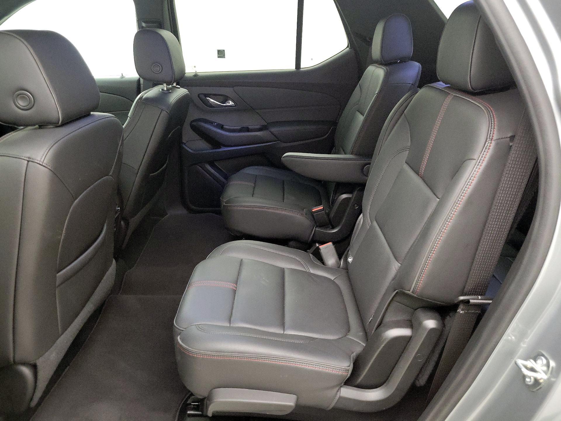 Thumbnail: 2023 Chevrolet Traverse - 20