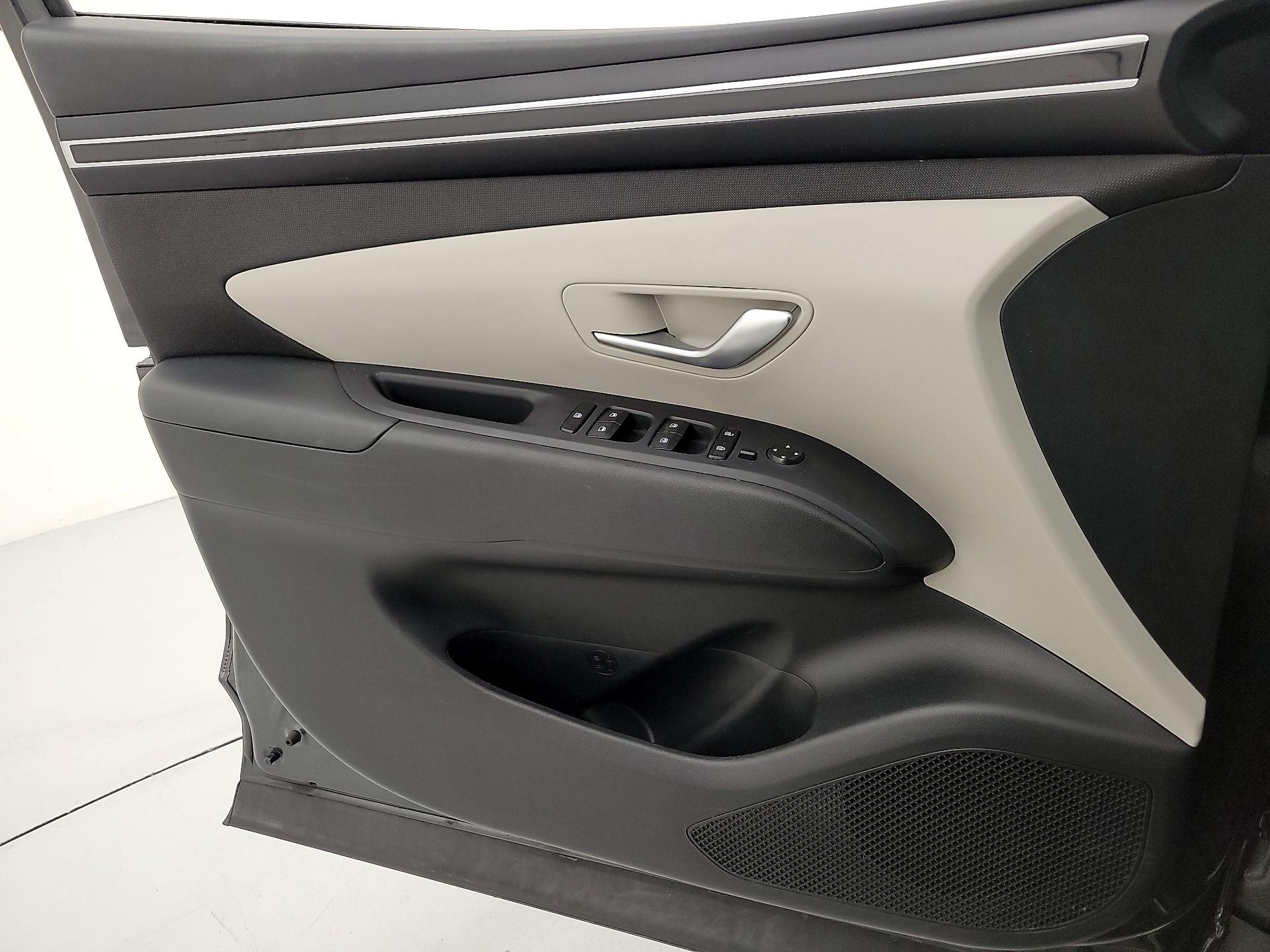 Thumbnail: 2023 Hyundai Tucson - 12