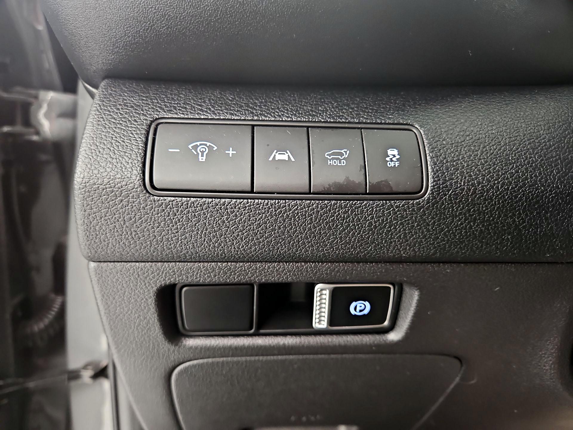 Thumbnail: 2023 Hyundai Santa Fe - 13