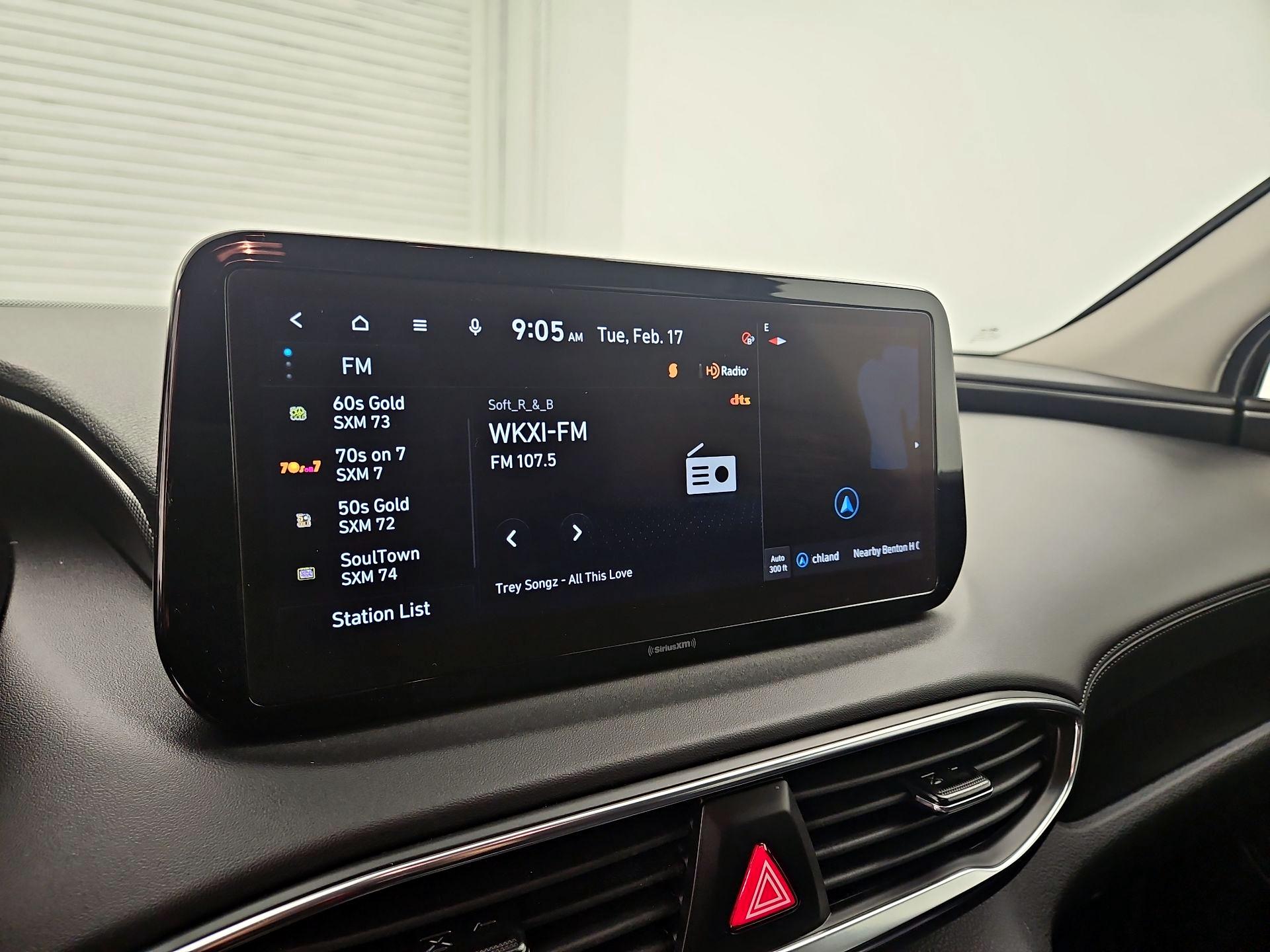 Thumbnail: 2023 Hyundai Santa Fe - 16