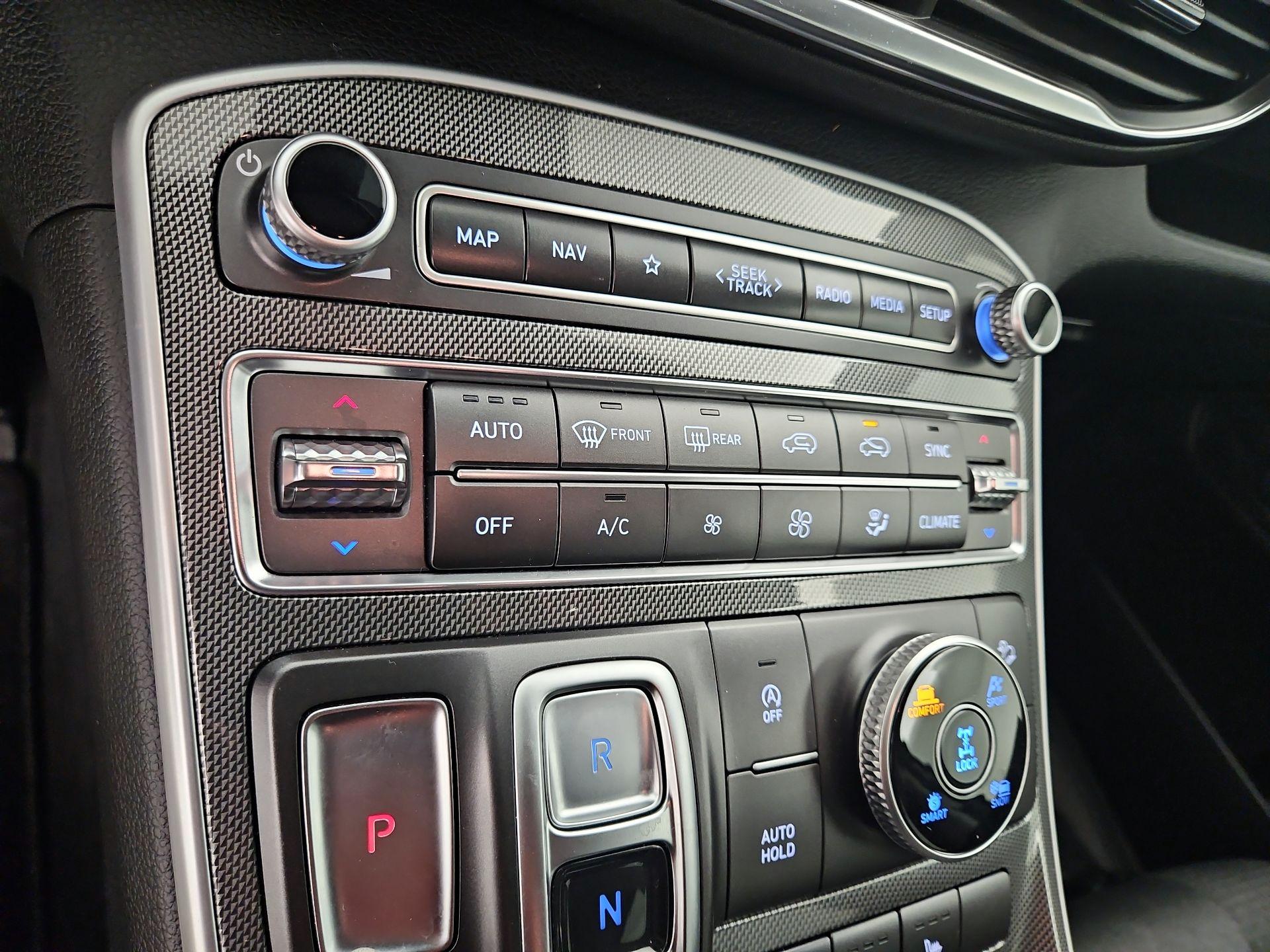 Thumbnail: 2023 Hyundai Santa Fe - 17