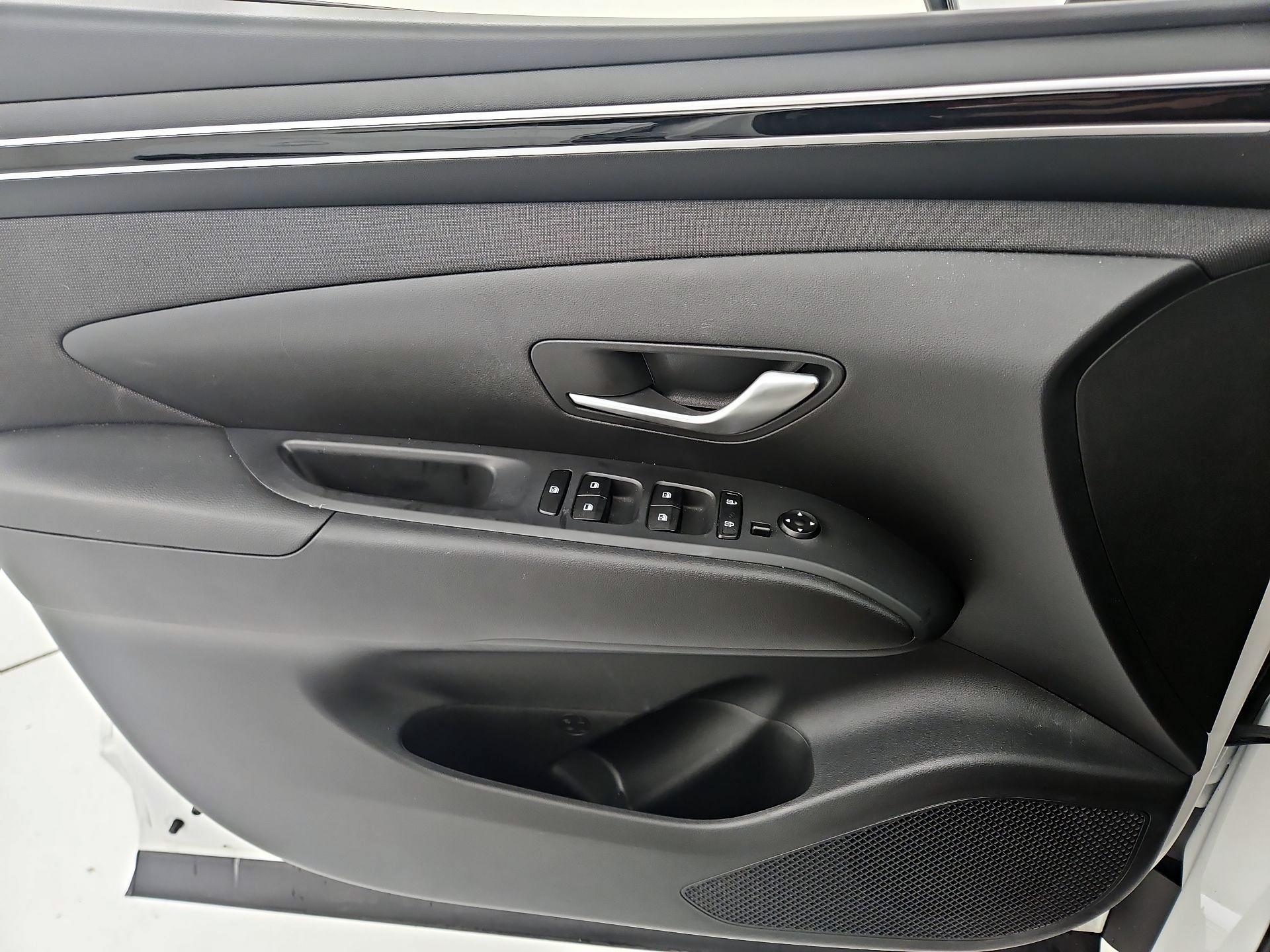 Thumbnail: 2023 Hyundai Tucson - 12