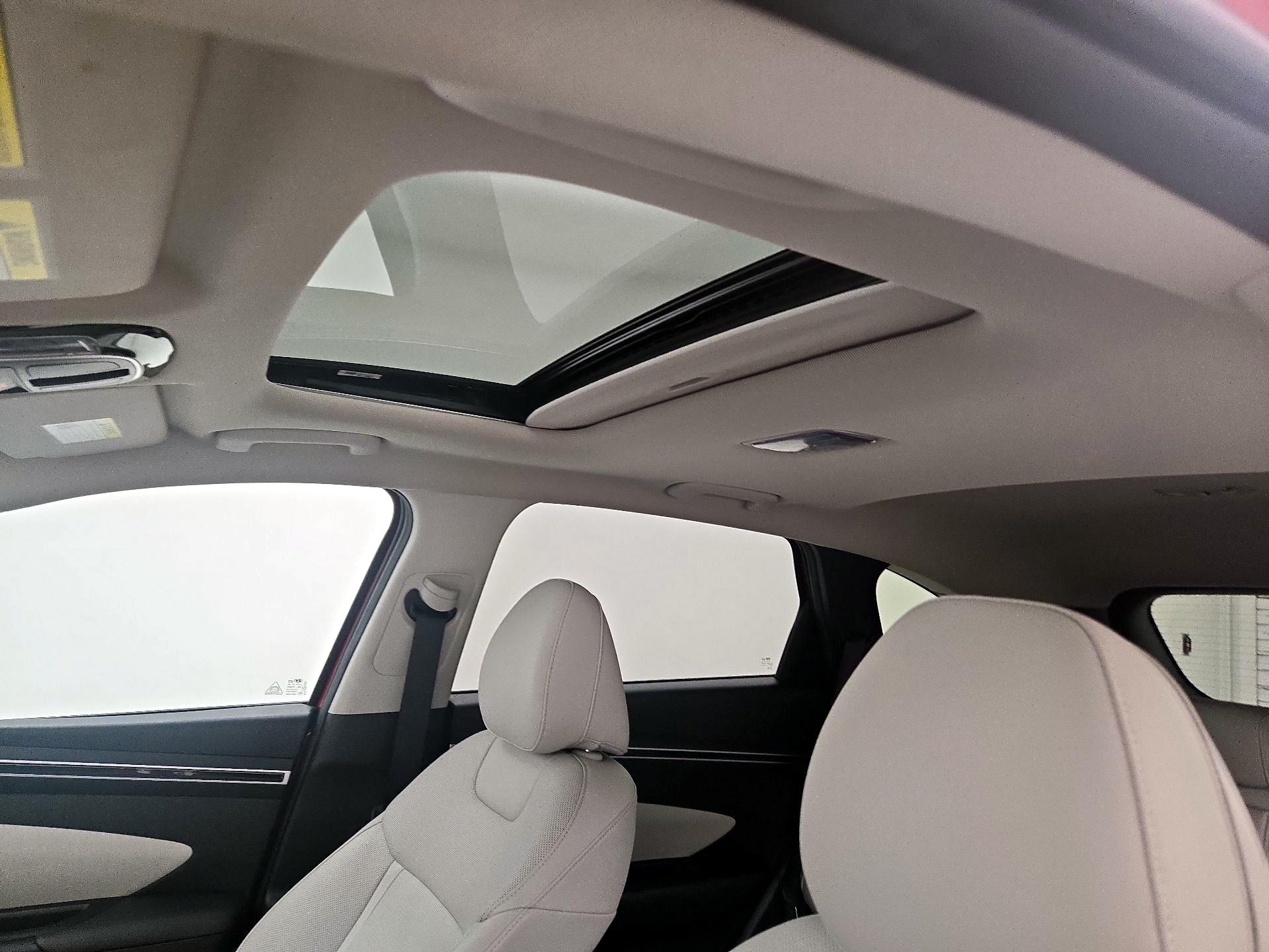 Thumbnail: 2023 Hyundai Tucson - 19