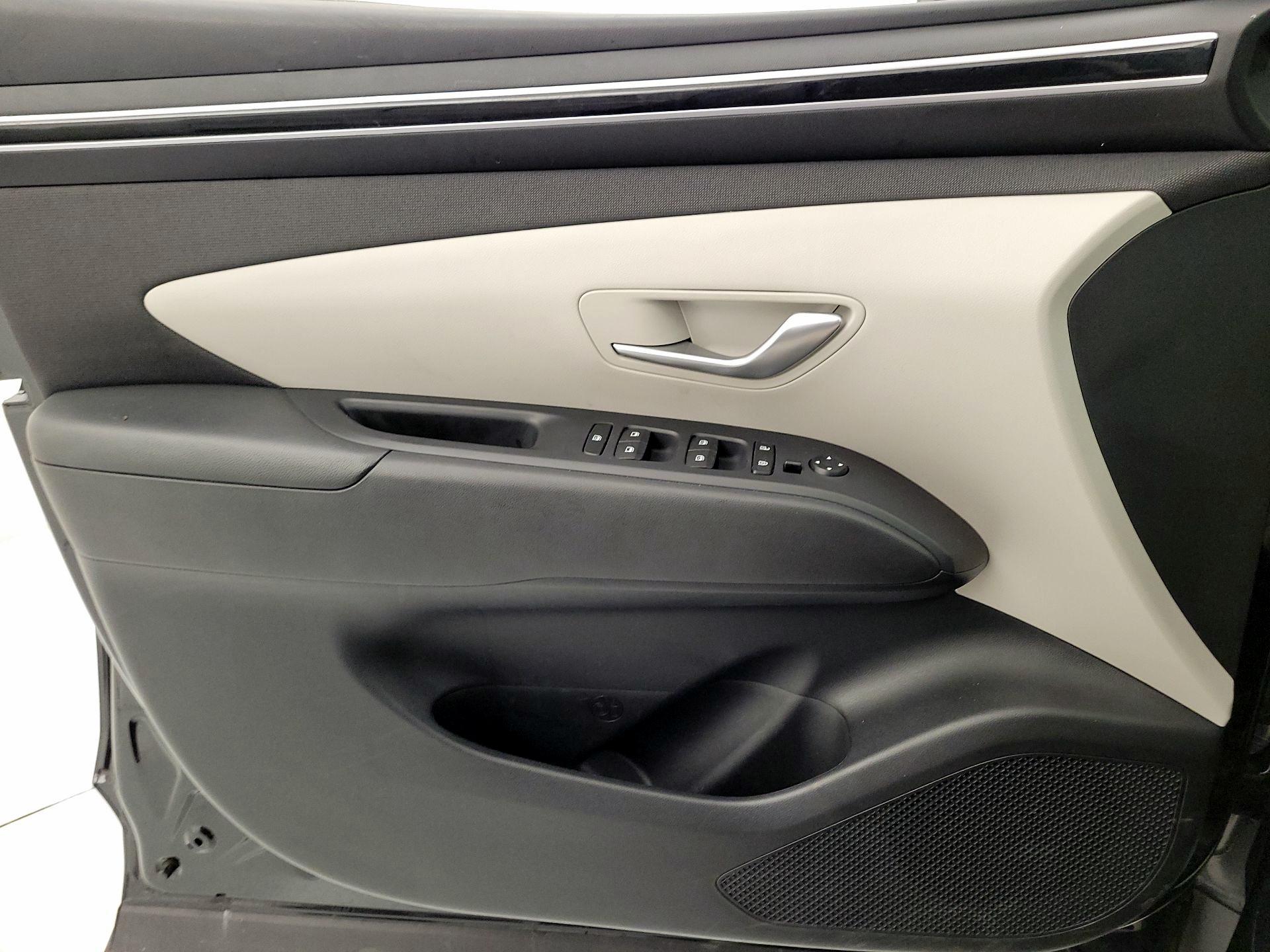 Thumbnail: 2023 Hyundai Tucson - 12