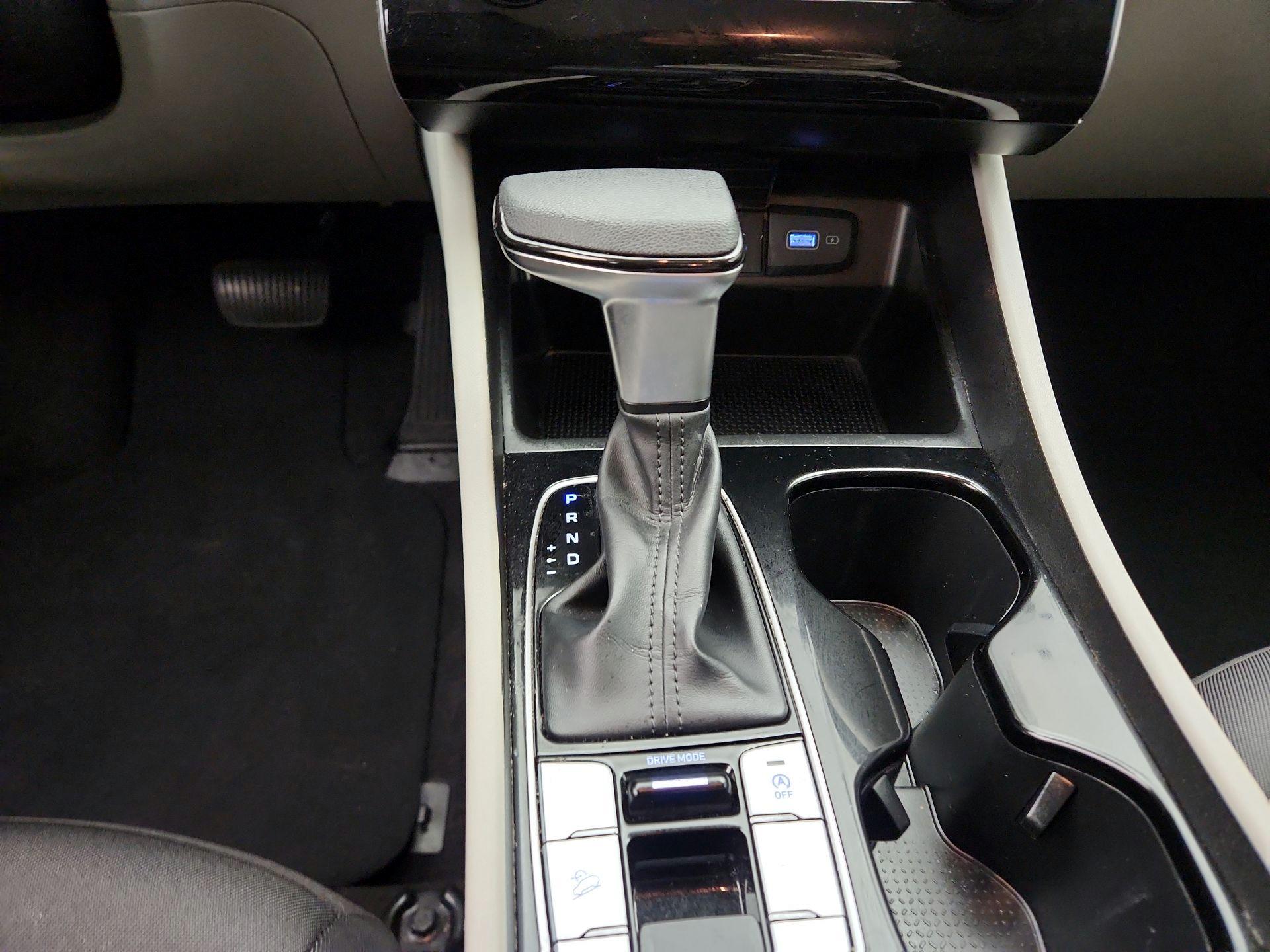 Thumbnail: 2022 Hyundai Tucson - 17