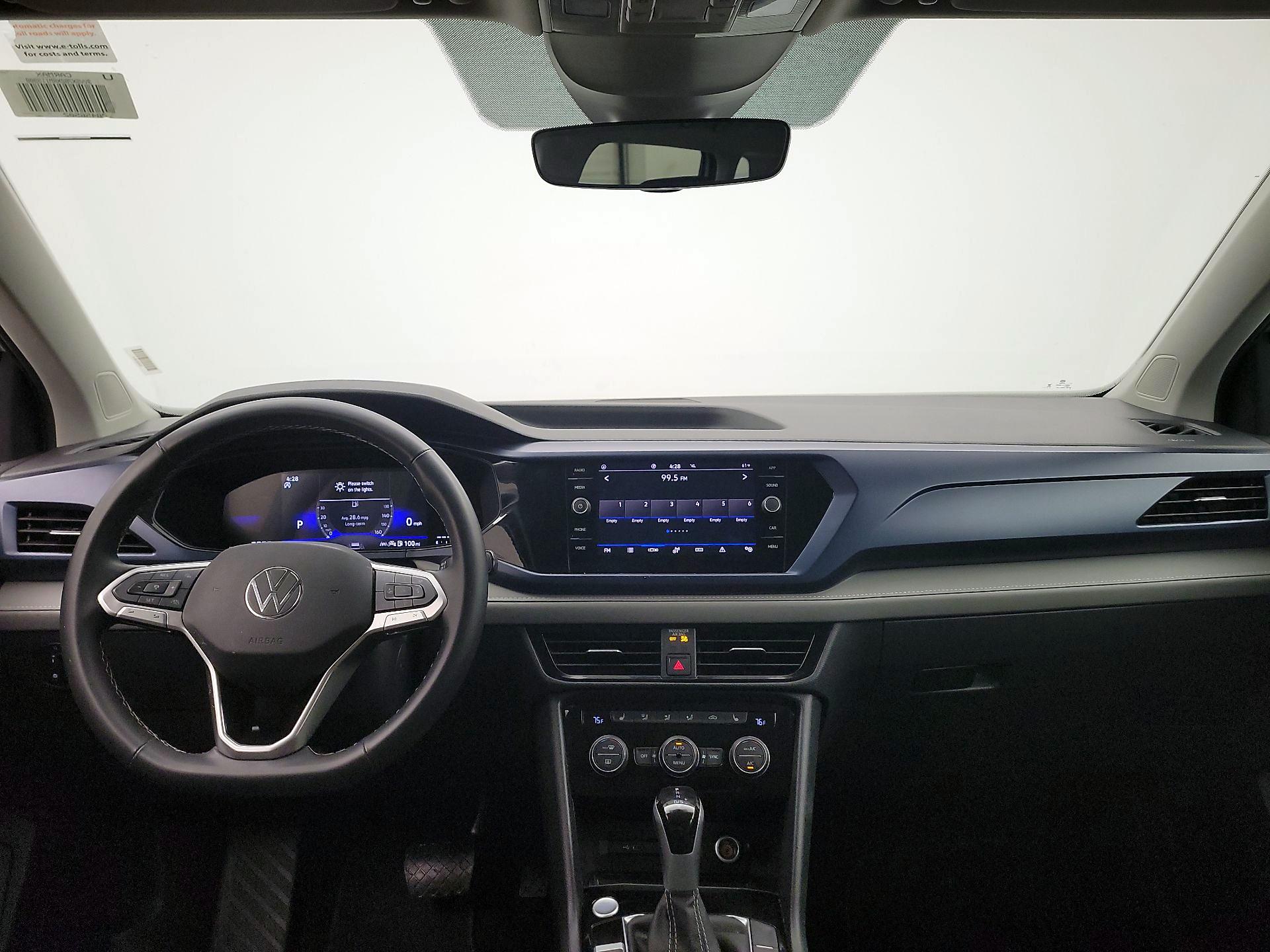 Thumbnail: 2024 Volkswagen Taos - 9