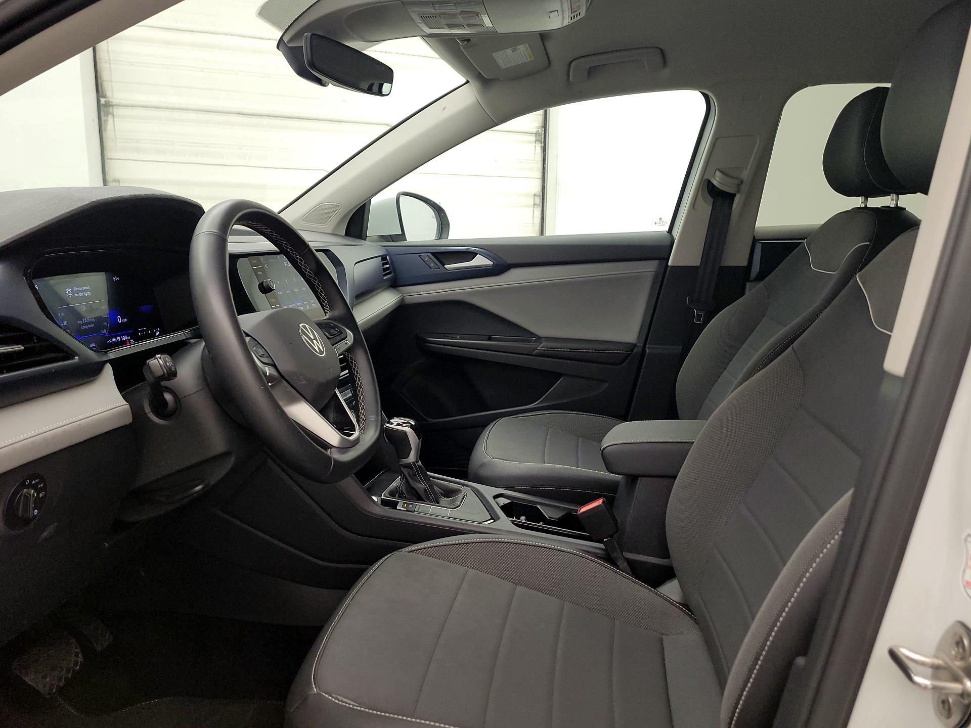 Thumbnail: 2024 Volkswagen Taos - 11