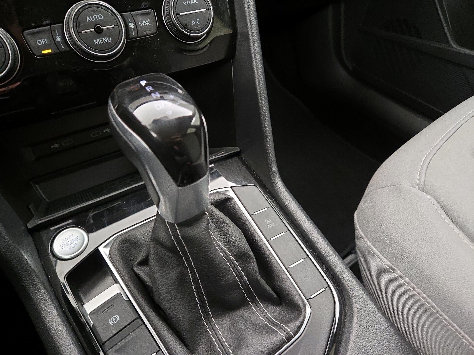 Thumbnail: 2024 Volkswagen Taos - 17