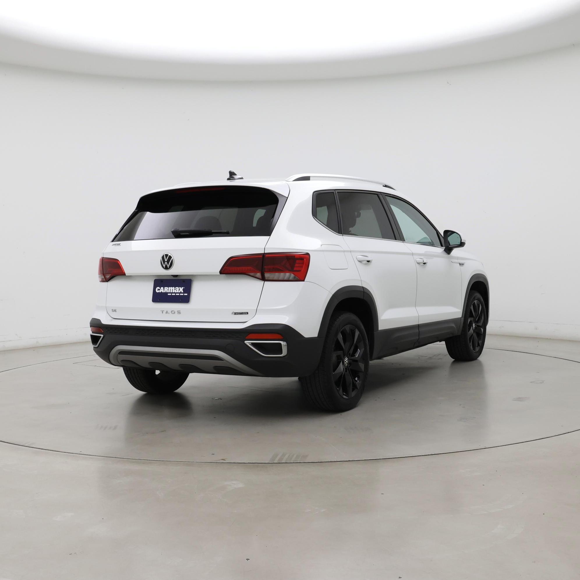 Thumbnail: 2024 Volkswagen Taos - 8