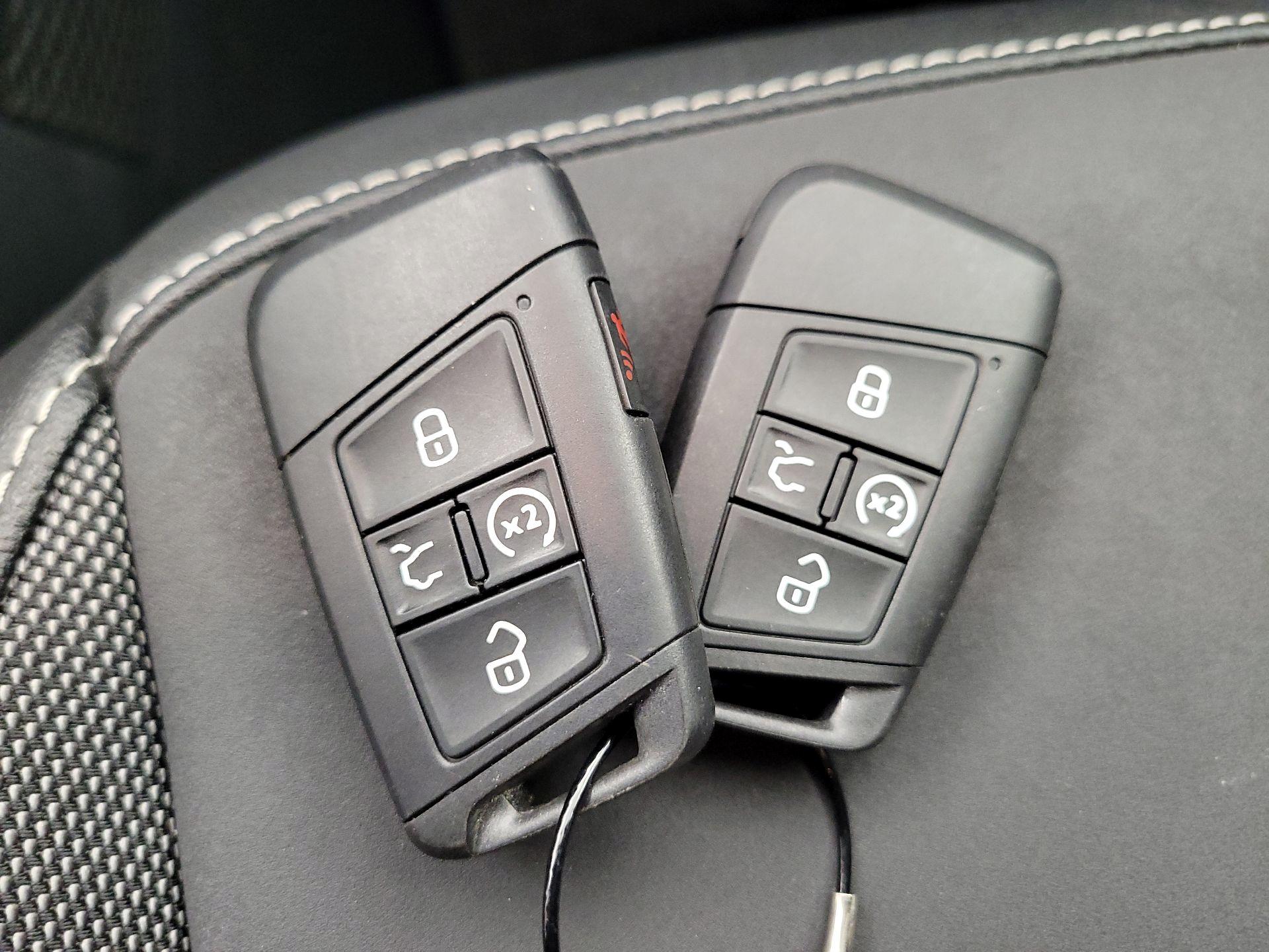 Thumbnail: 2022 Volkswagen Taos - 18