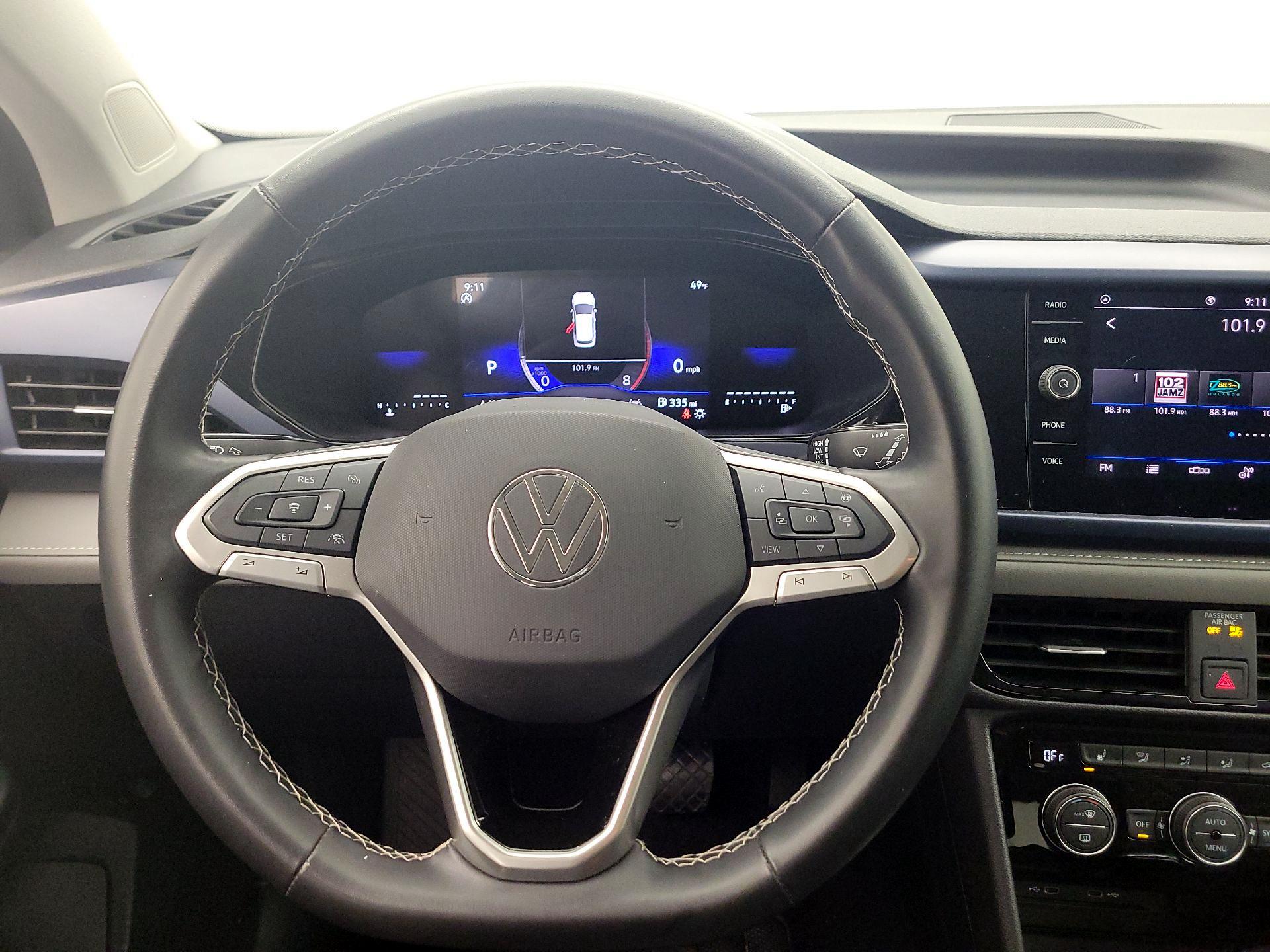 Thumbnail: 2024 Volkswagen Taos - 10