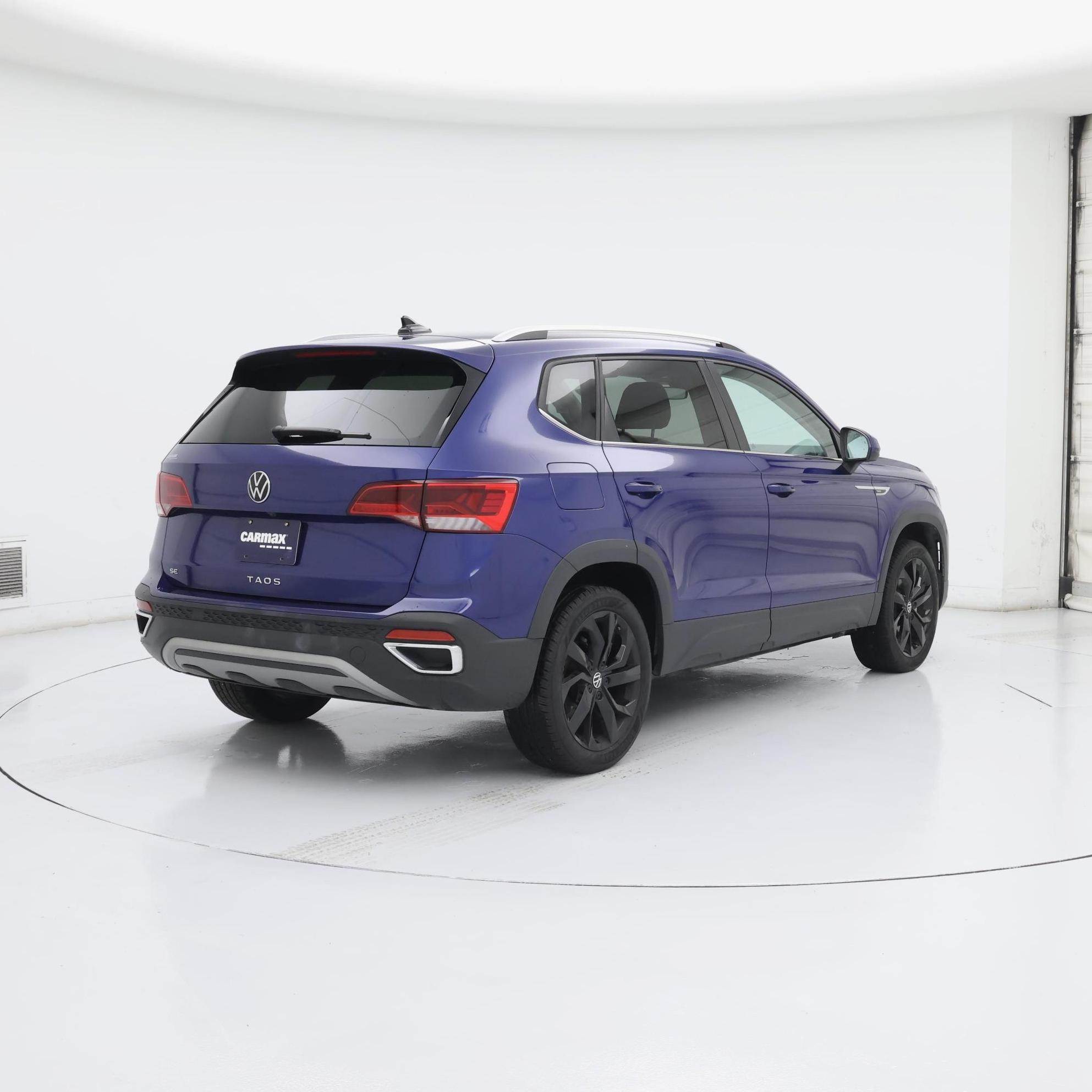 Thumbnail: 2024 Volkswagen Taos - 8