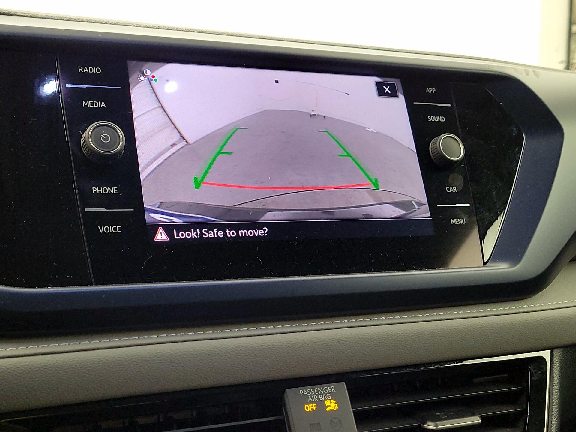 Thumbnail: 2024 Volkswagen Taos - 14