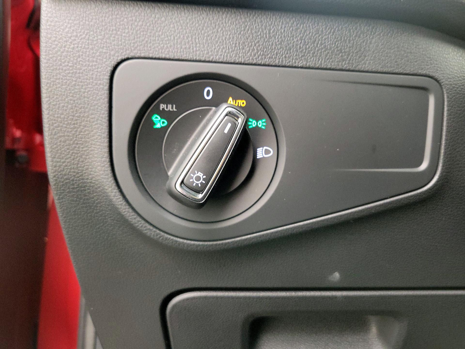 Thumbnail: 2024 Volkswagen Tiguan - 13