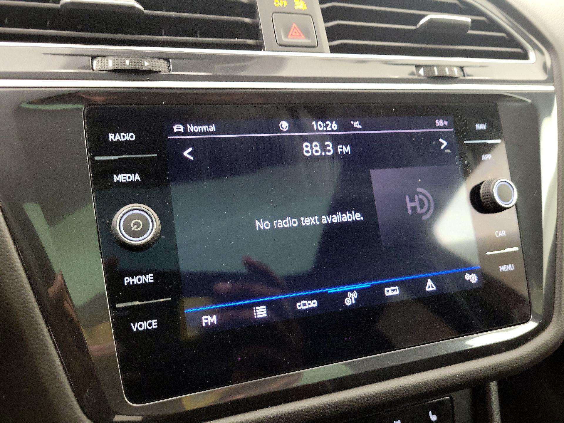 Thumbnail: 2024 Volkswagen Tiguan - 16