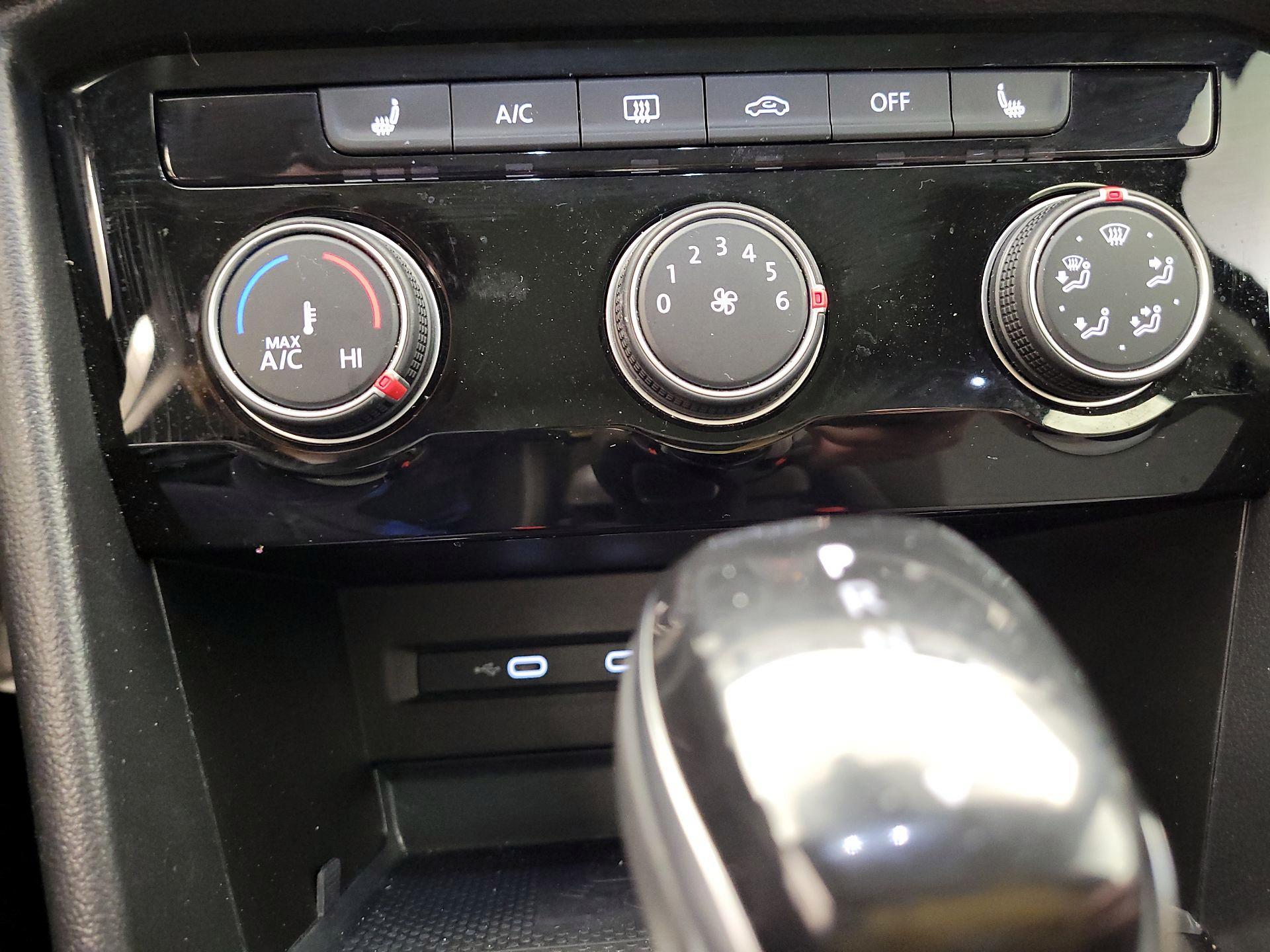 Thumbnail: 2023 Volkswagen Taos - 16