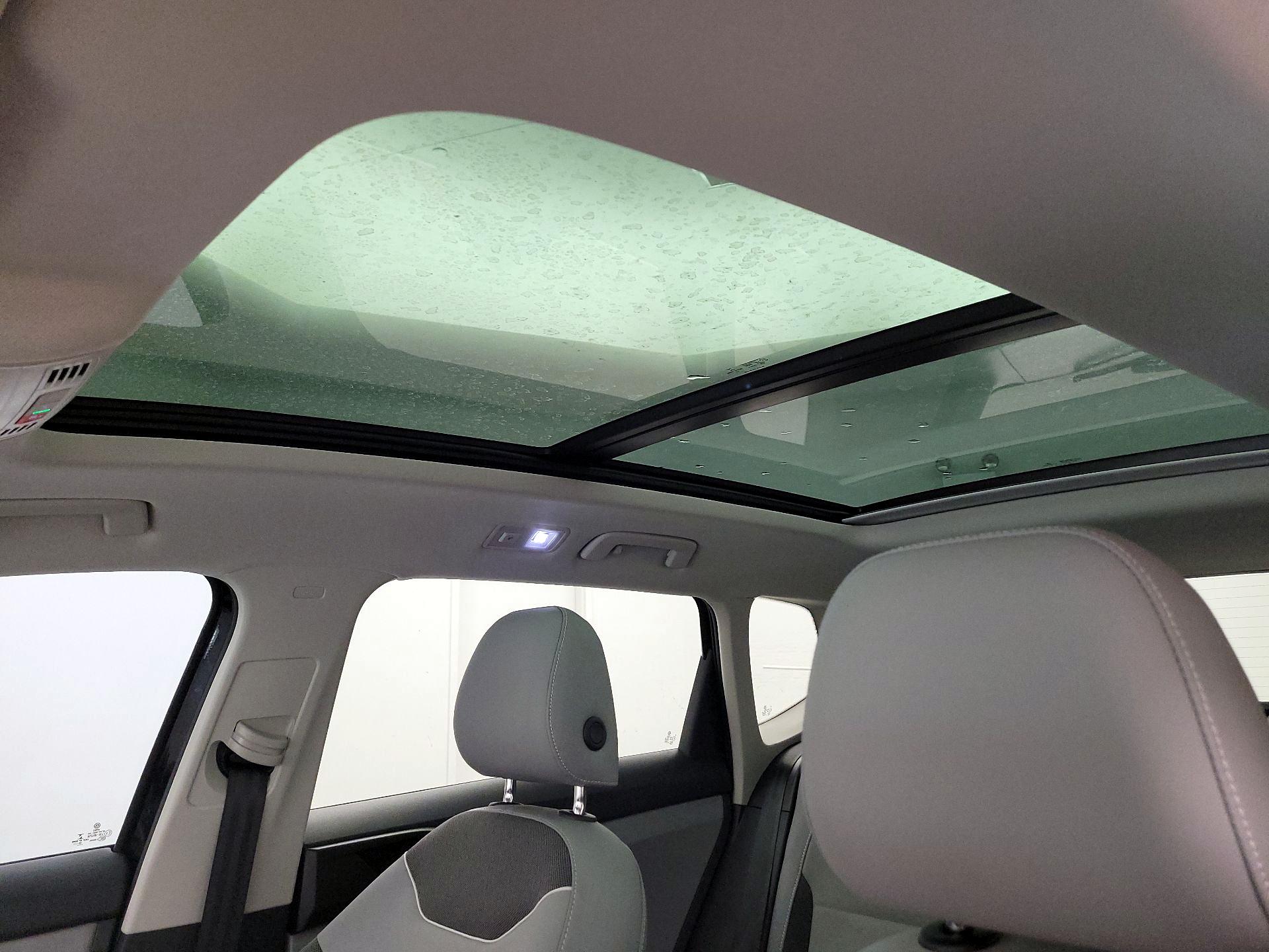 Thumbnail: 2023 Volkswagen Taos - 18