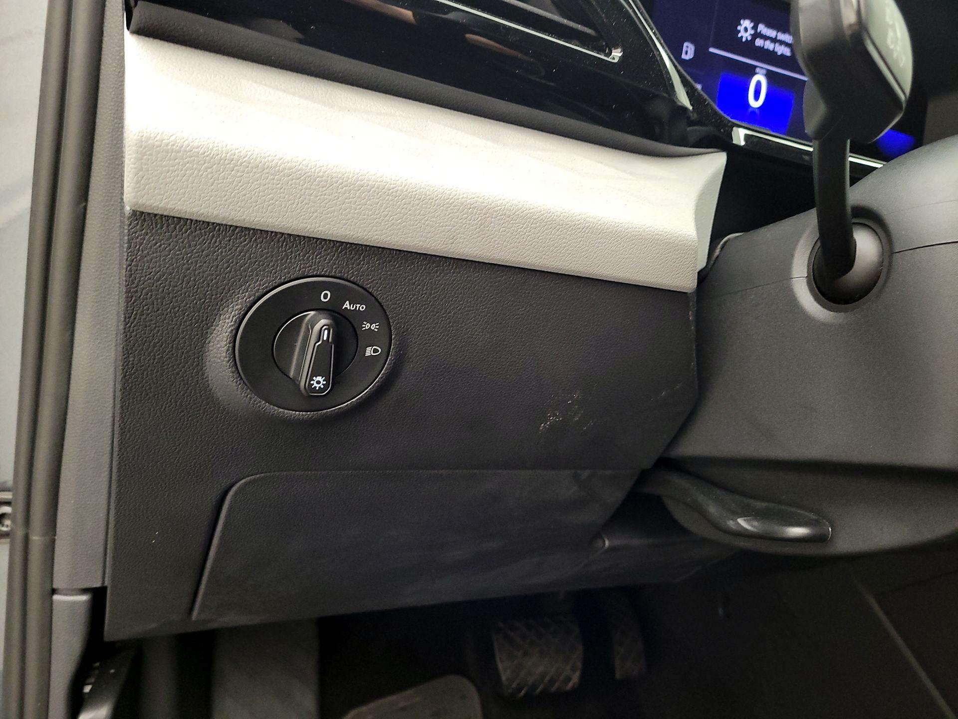 Thumbnail: 2023 Volkswagen Taos - 13