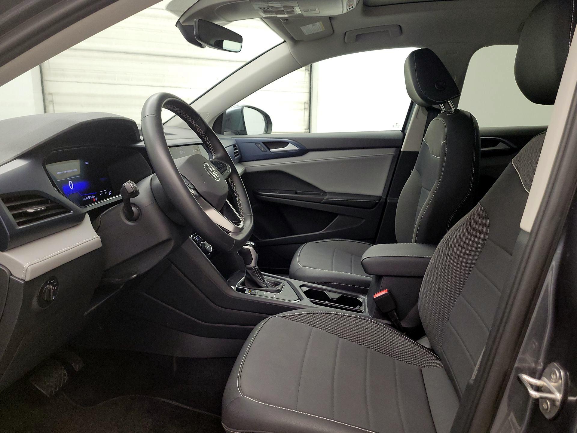 Thumbnail: 2024 Volkswagen Taos - 11