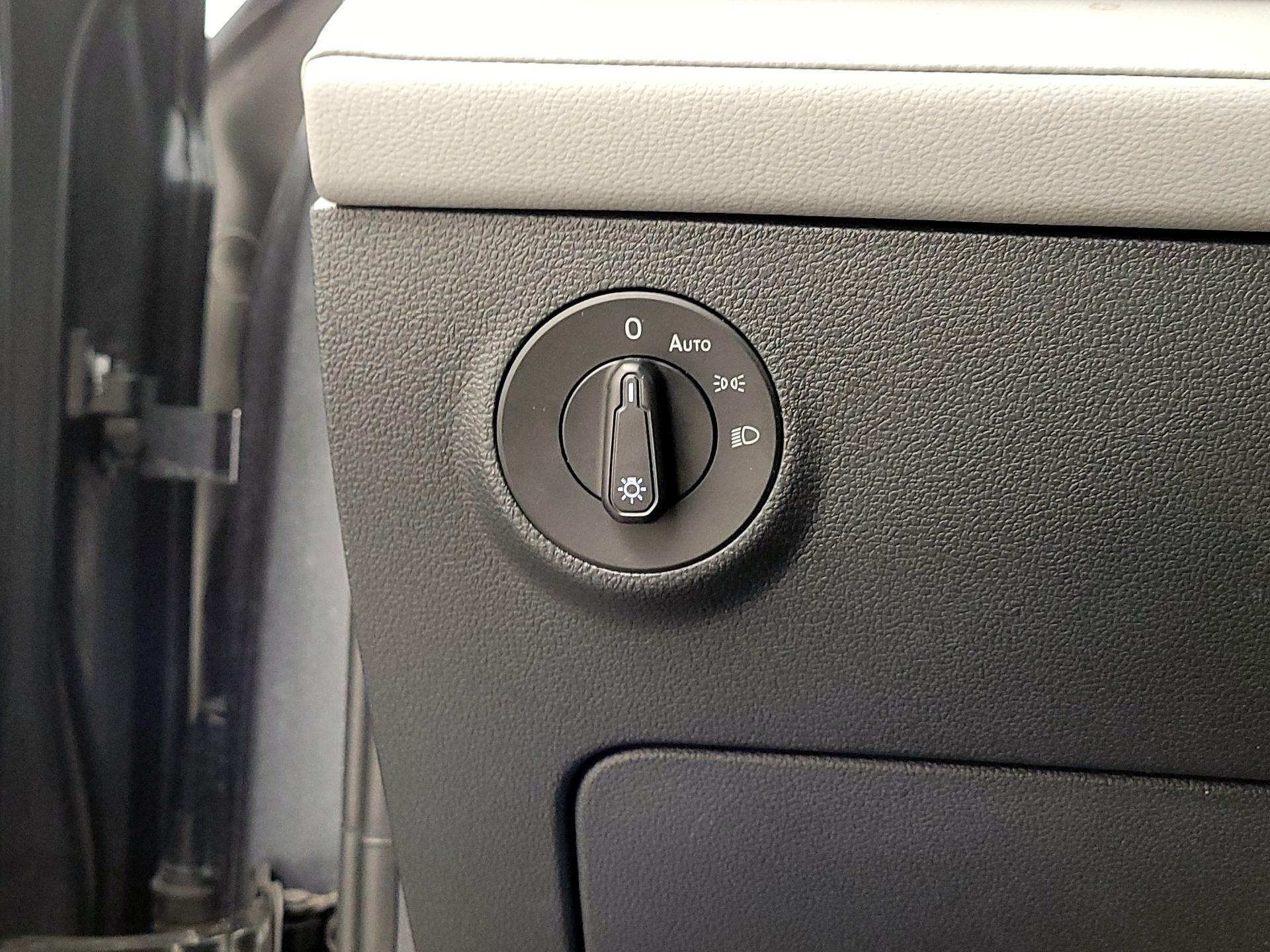 Thumbnail: 2024 Volkswagen Taos - 13